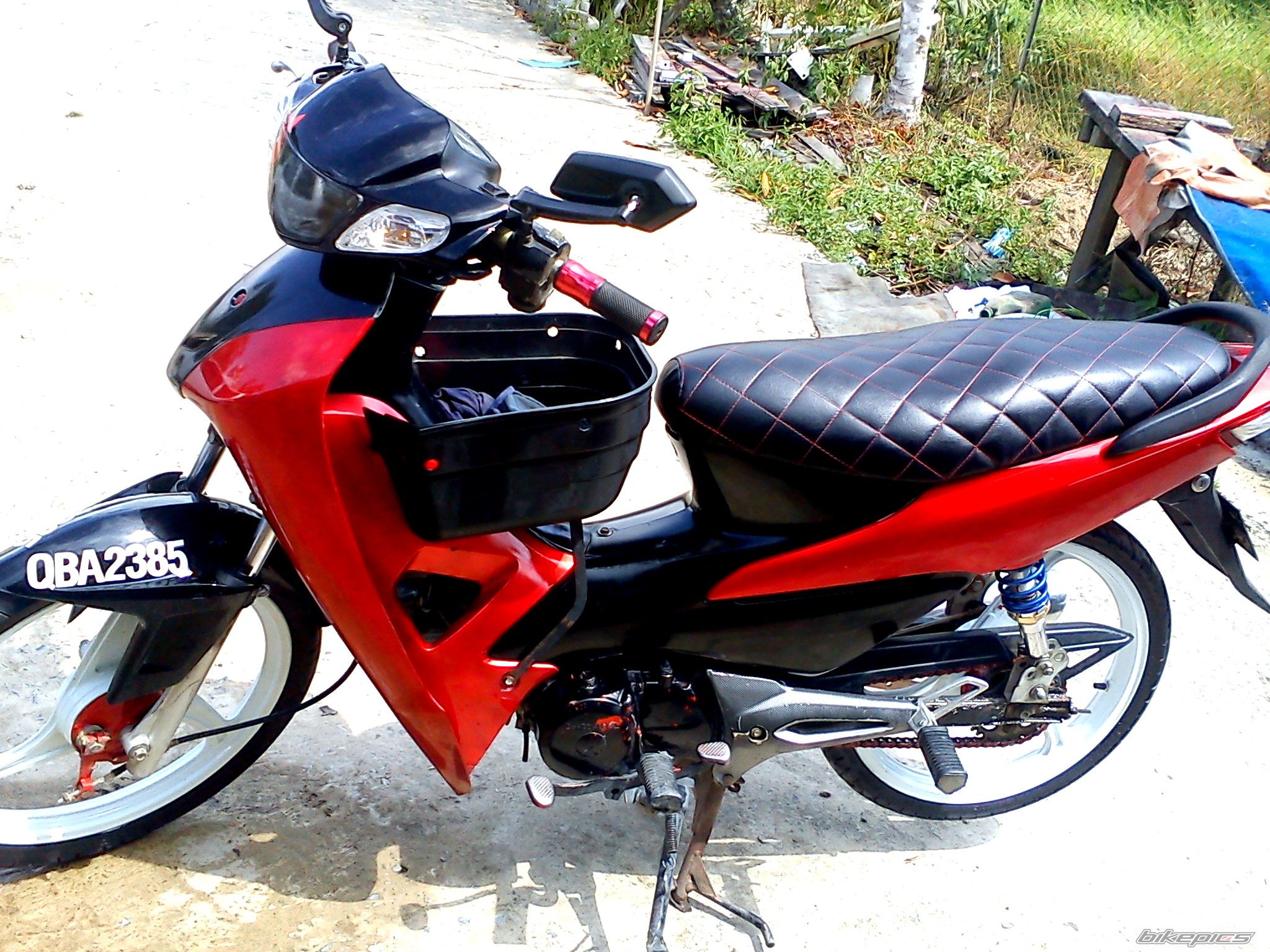 Photo 2439374