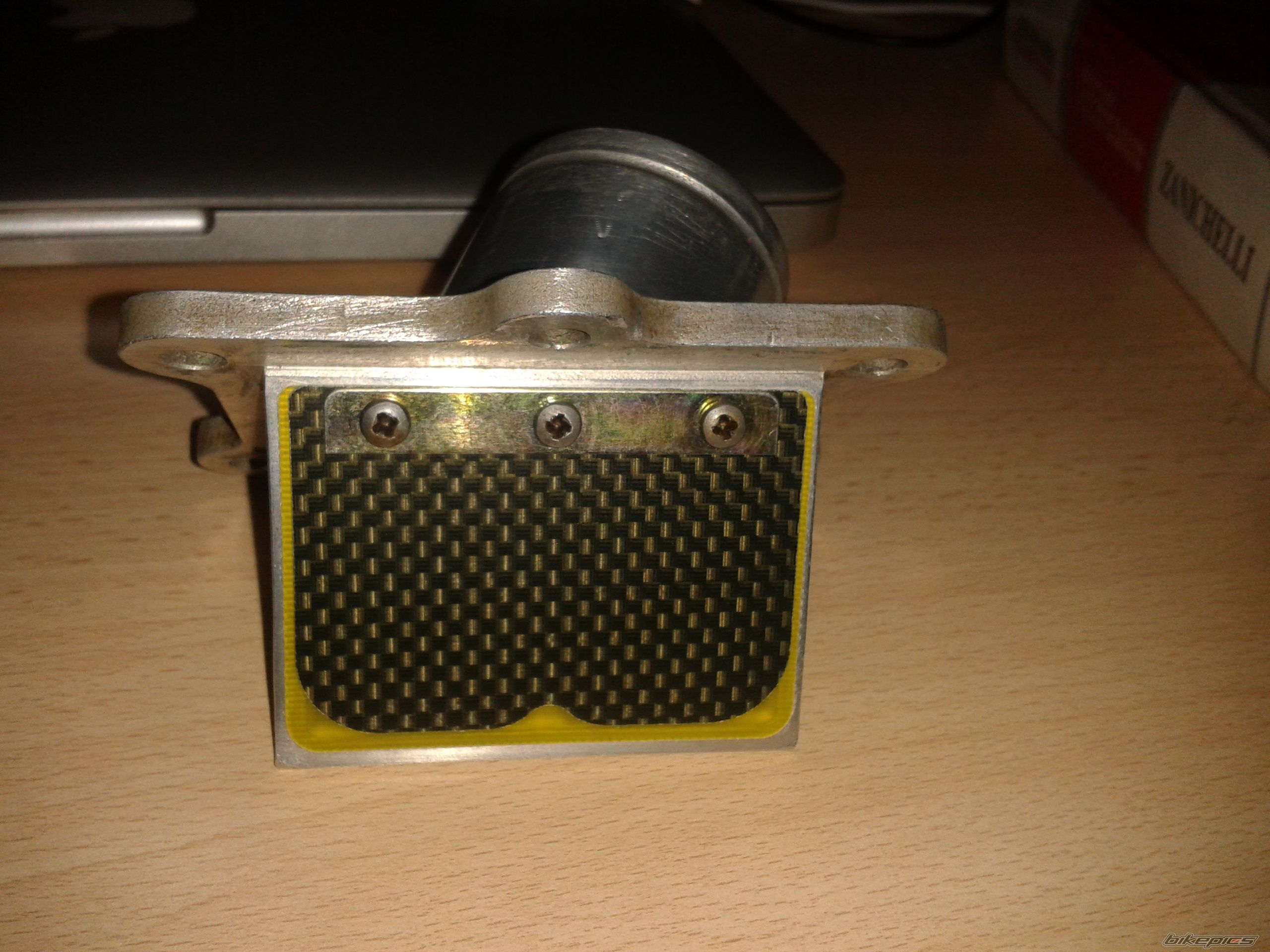 Photo 2439409