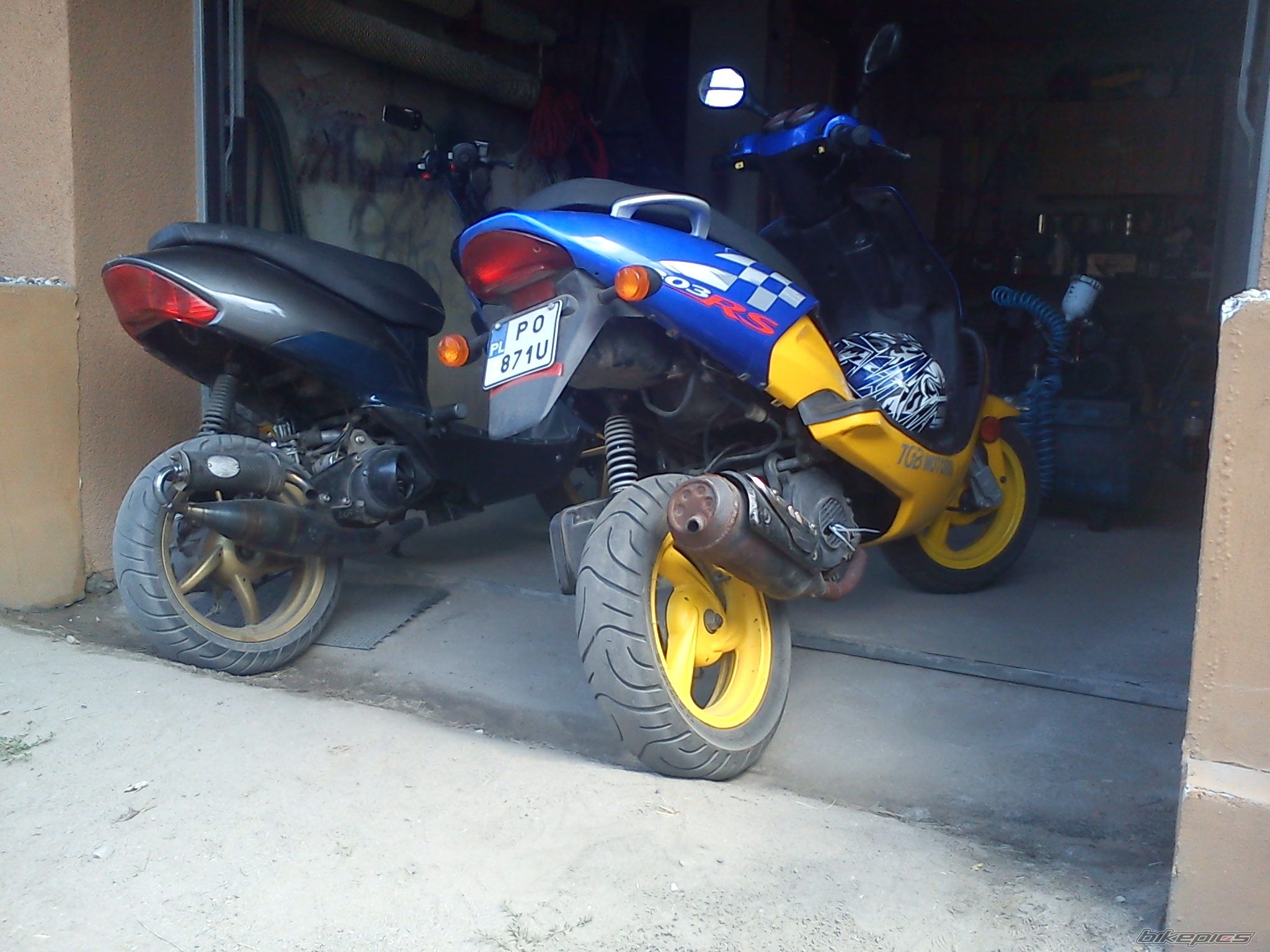 Photo 2439466