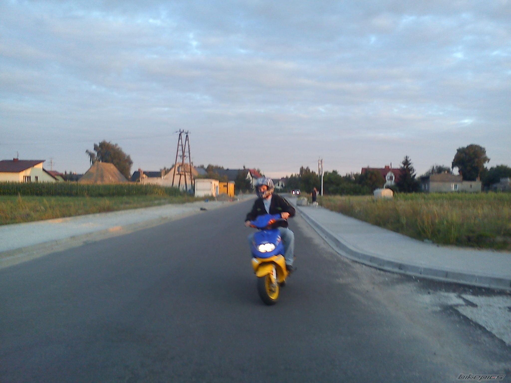 Photo 2439467
