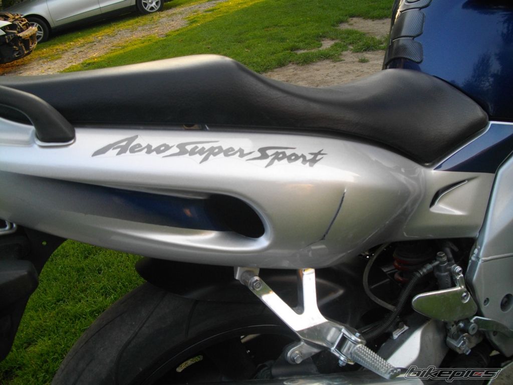 Photo 2439485