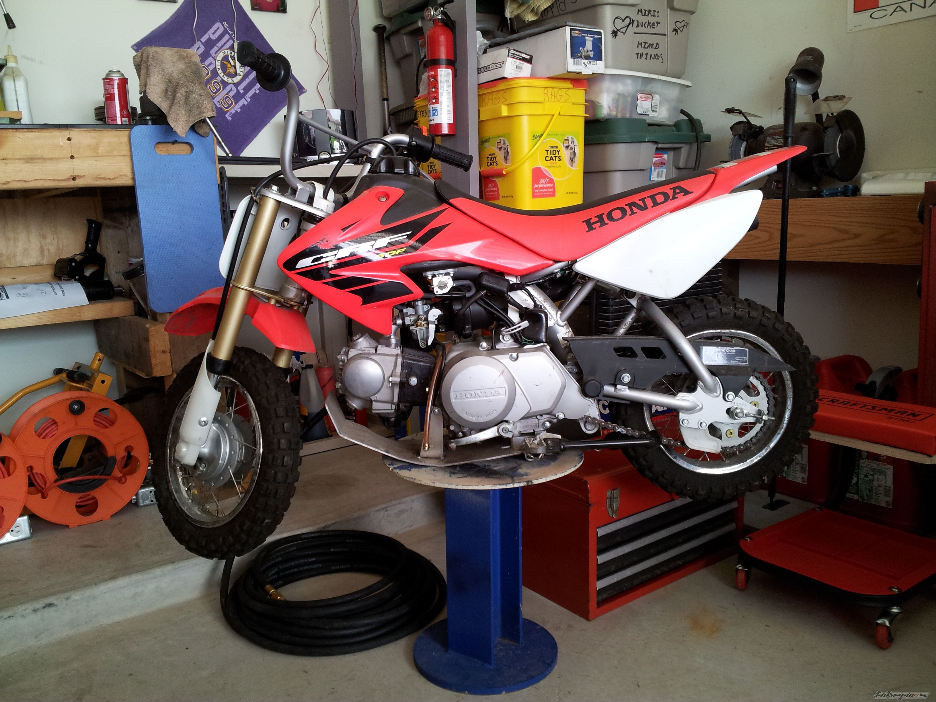 Photo 2439579