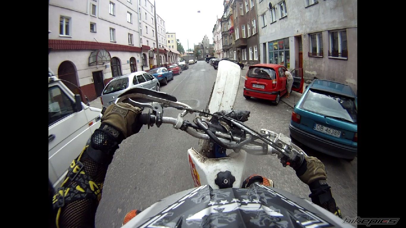 Photo 2439602