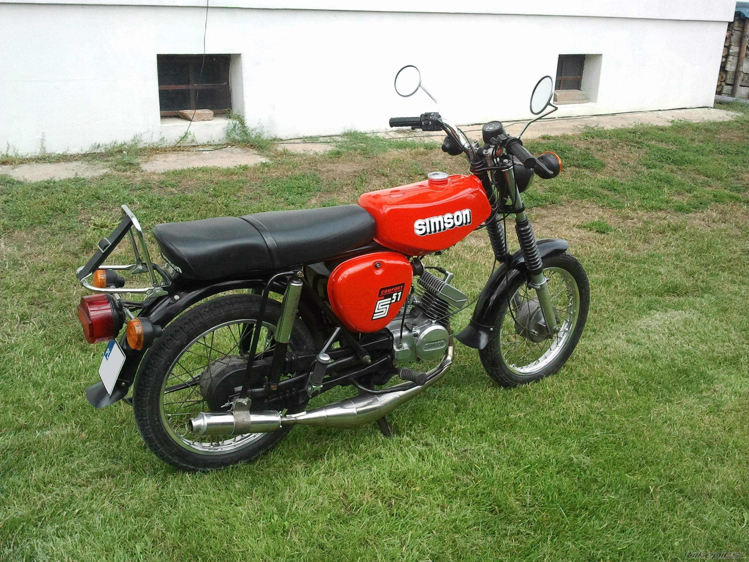Photo 2439731