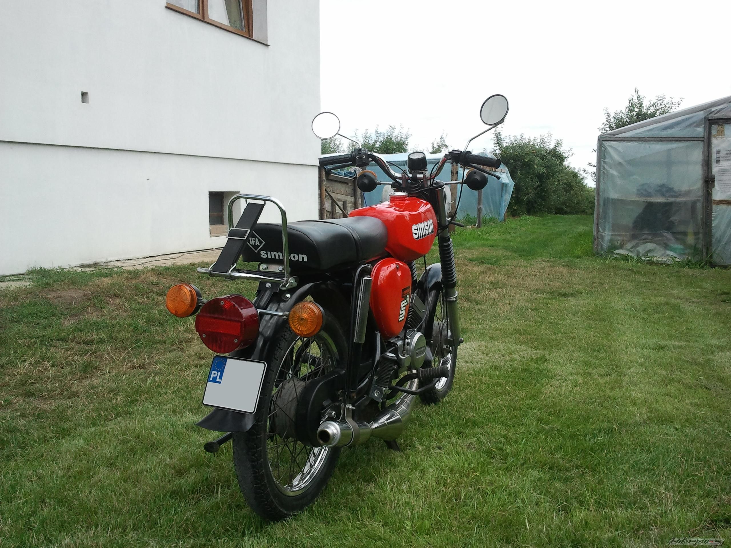 Photo 2439733