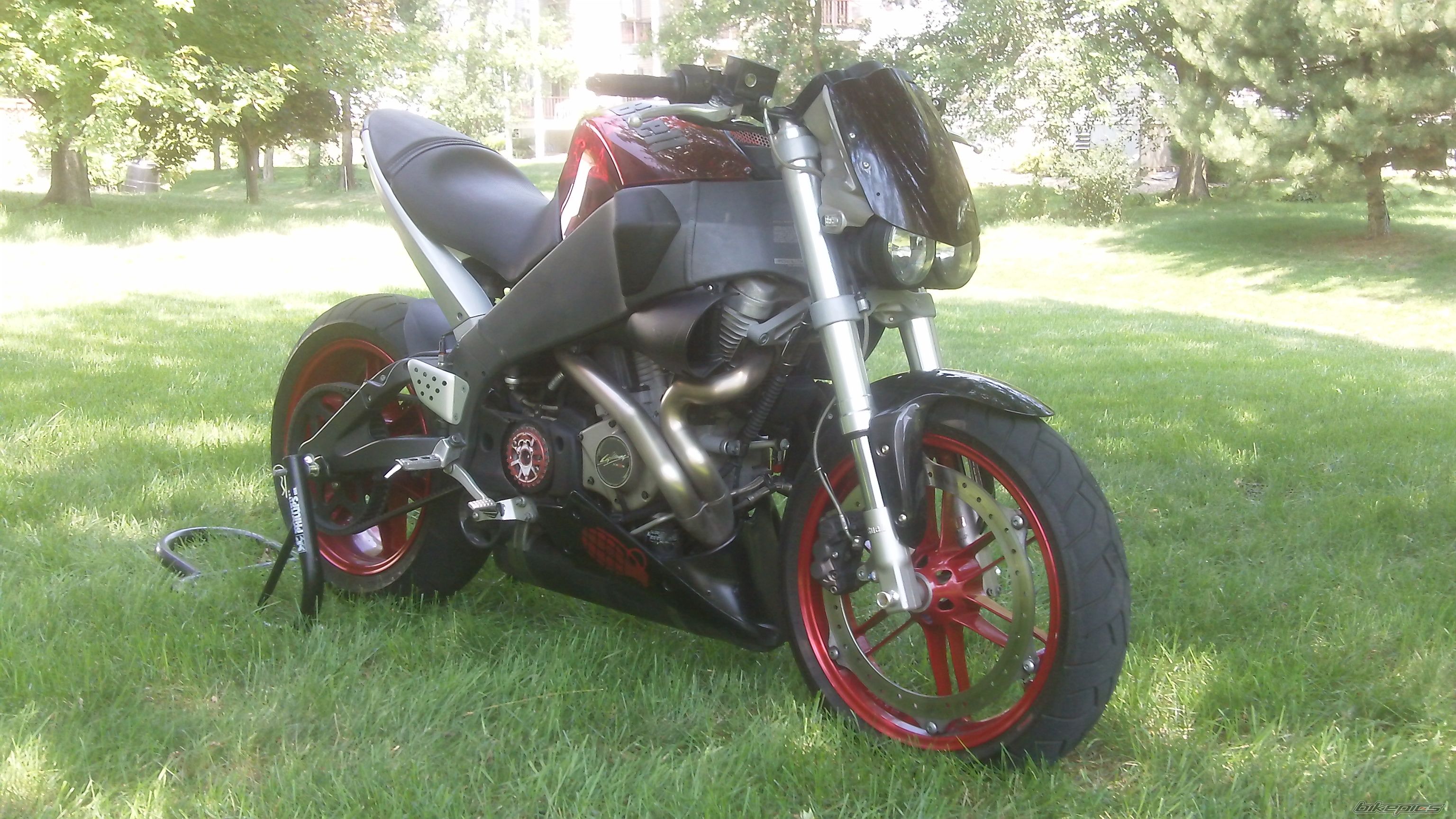Photo 2439740