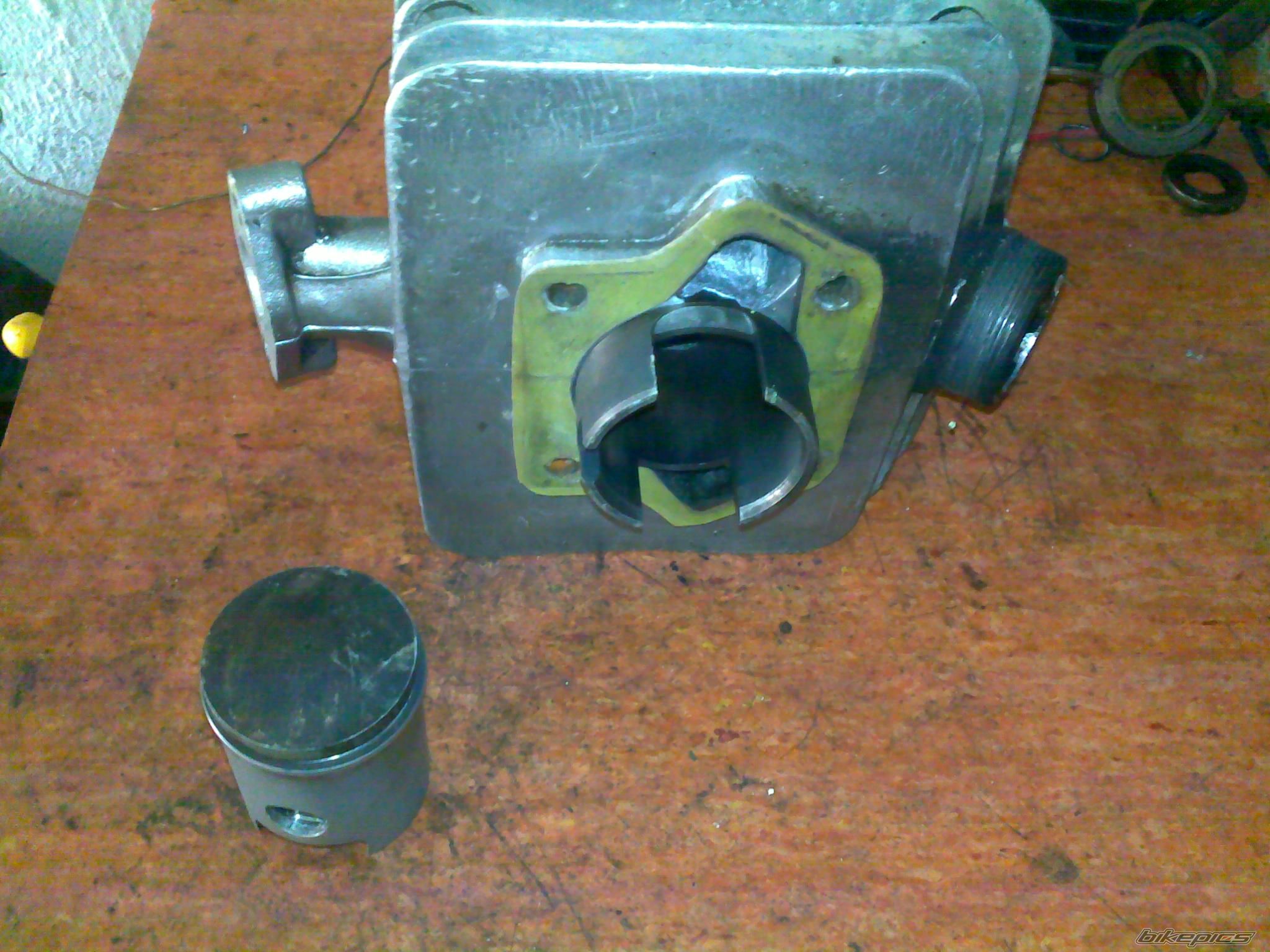 Photo 2439799