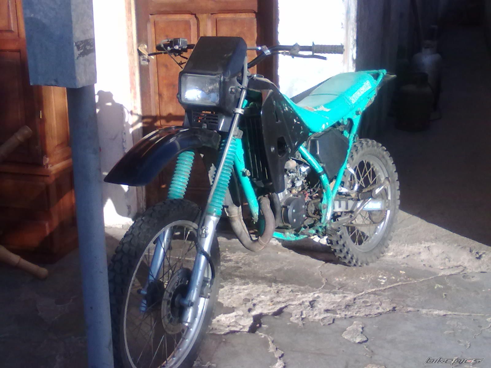 Photo 2439994