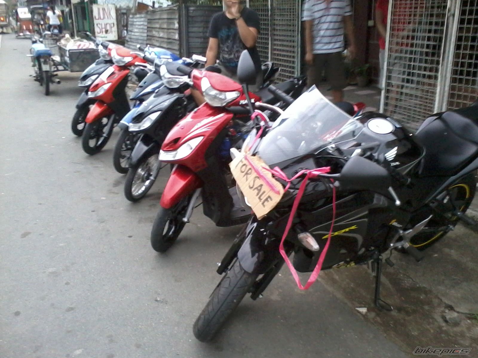 Photo 2440001