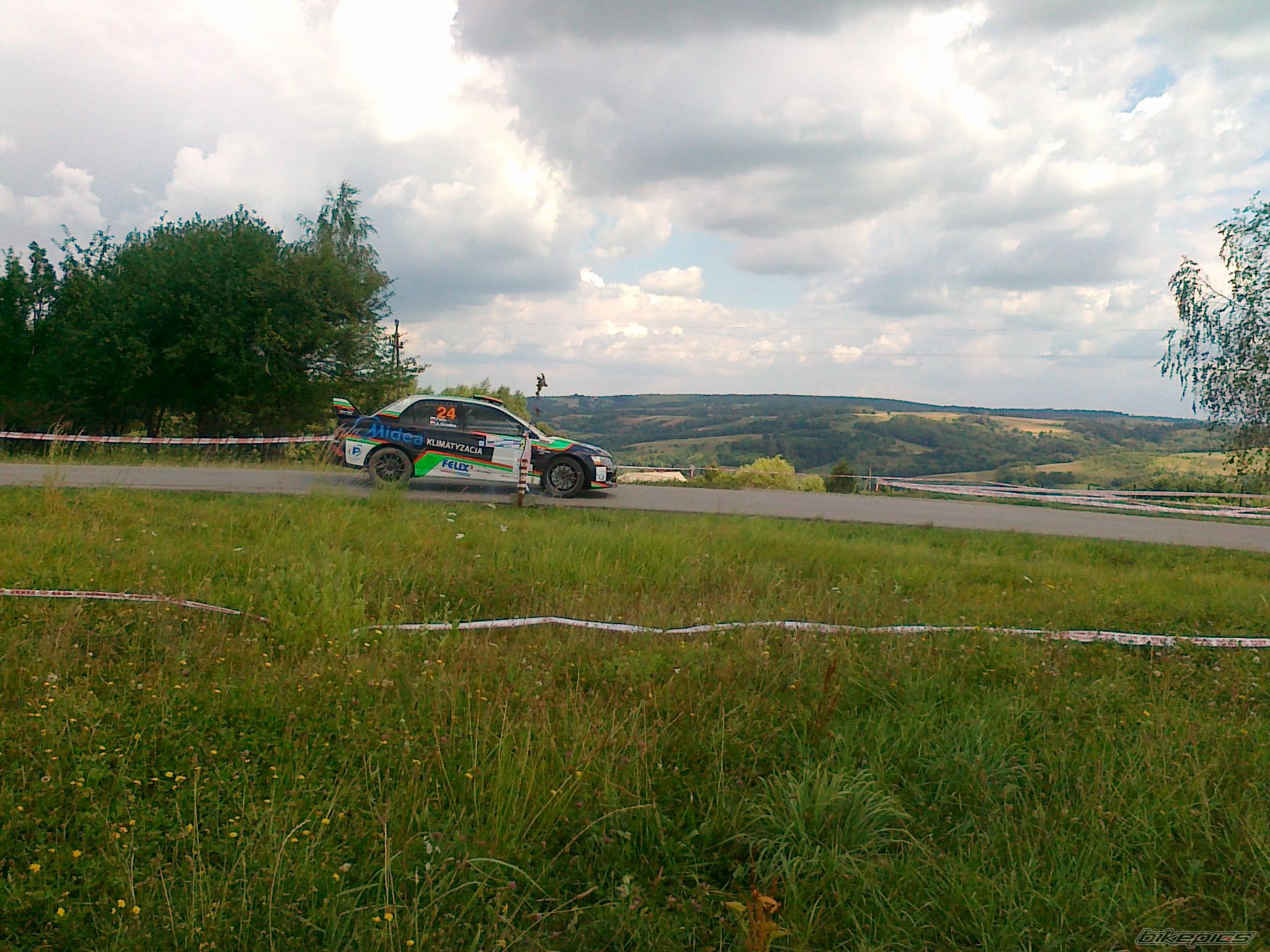 Photo 2440133