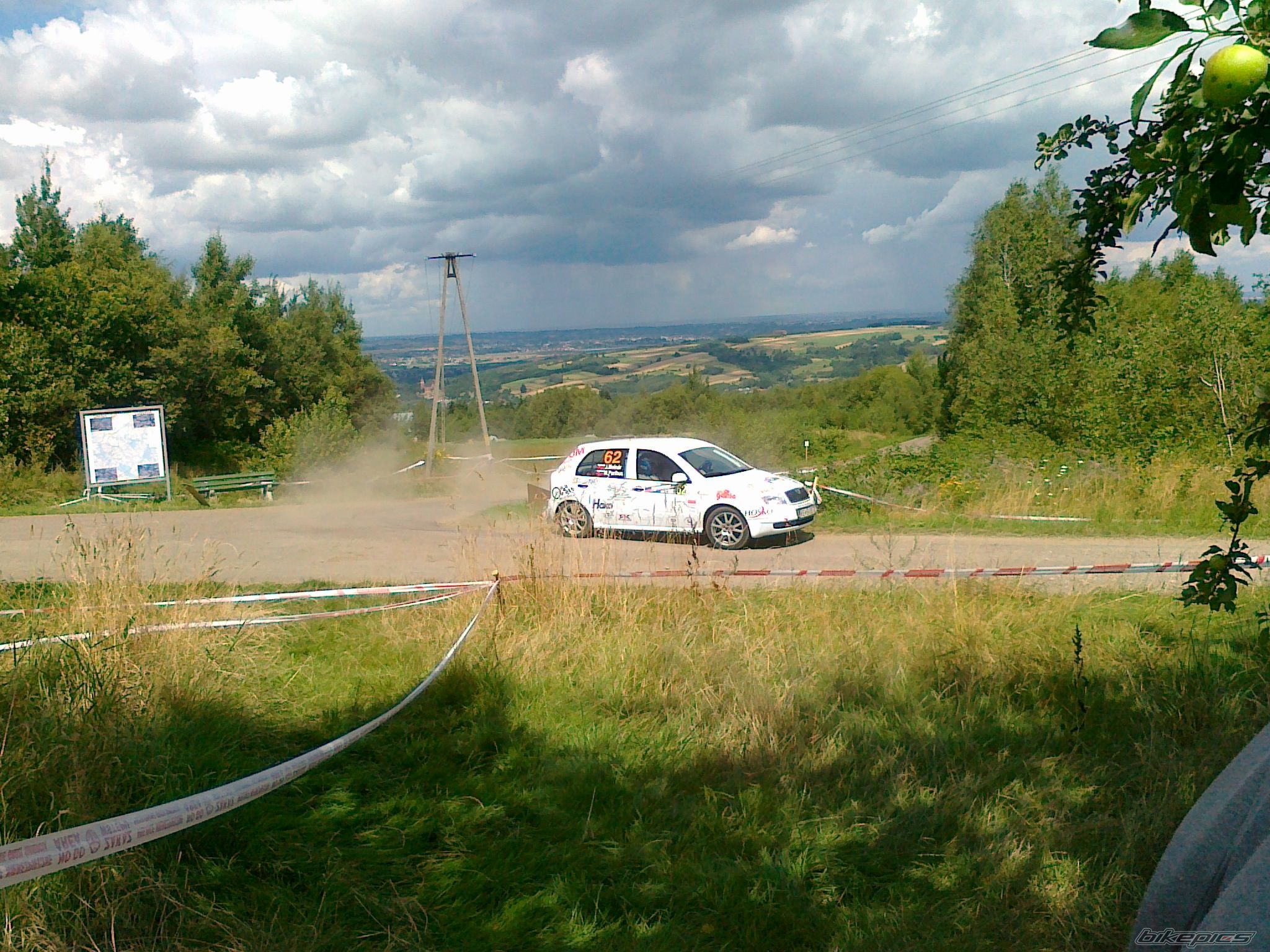 Photo 2440143