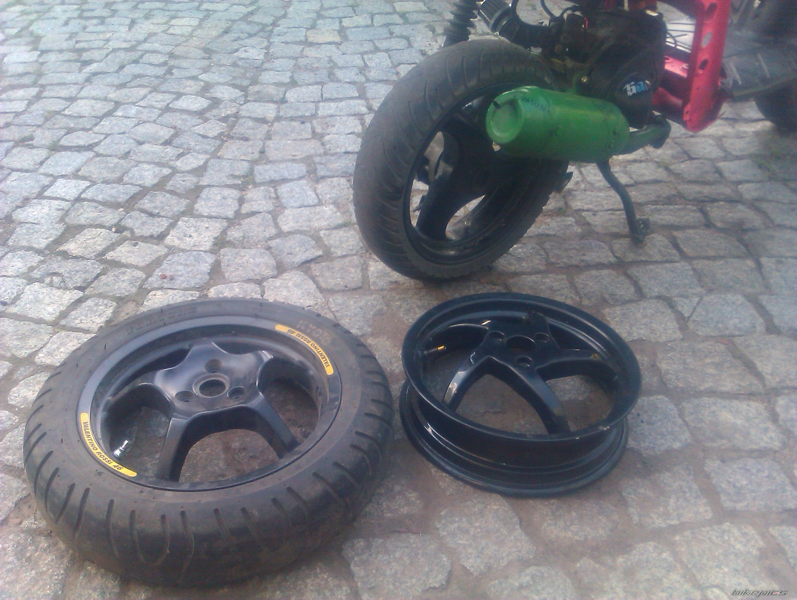 Photo 2440221