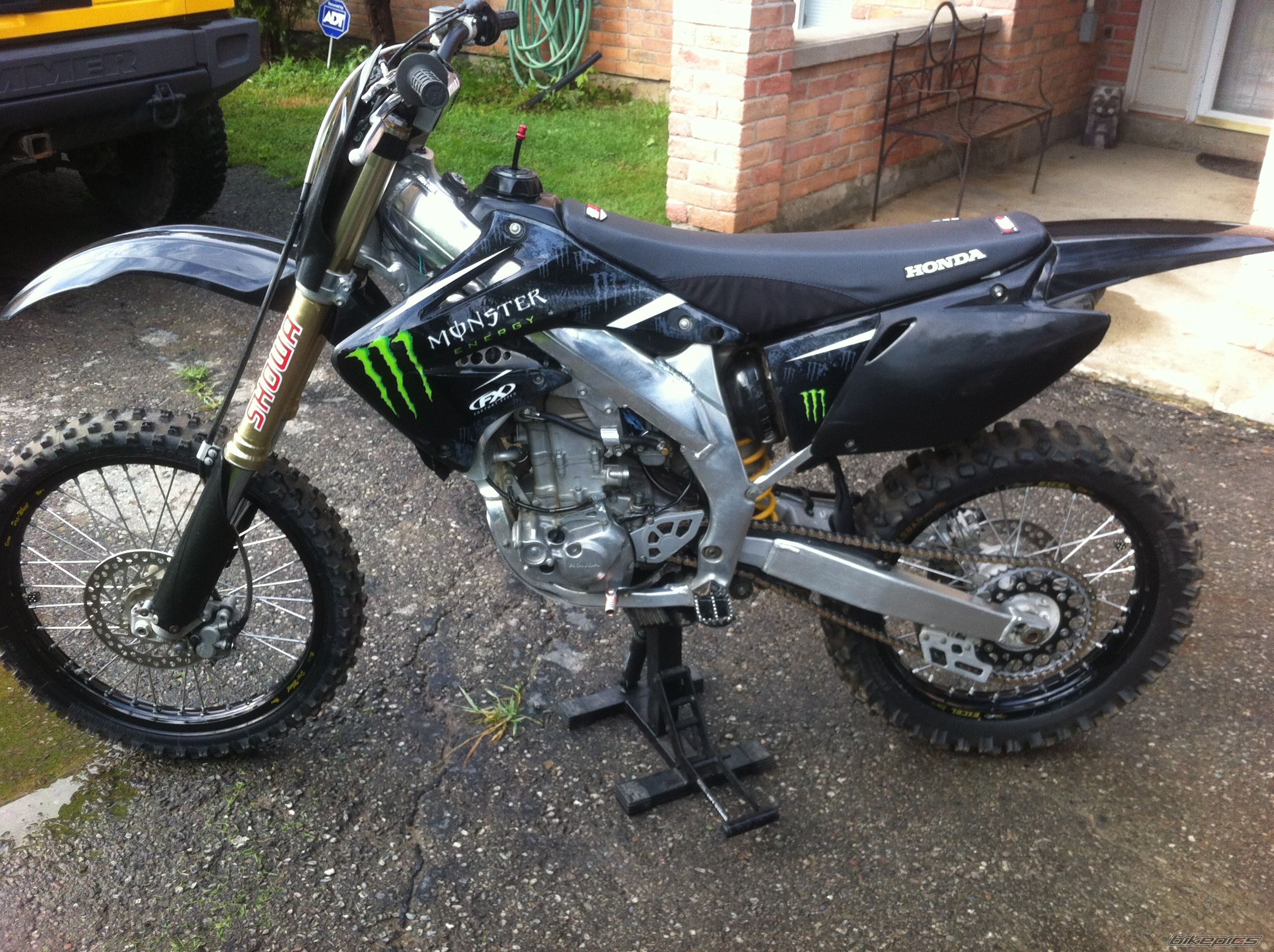 Photo 2440279
