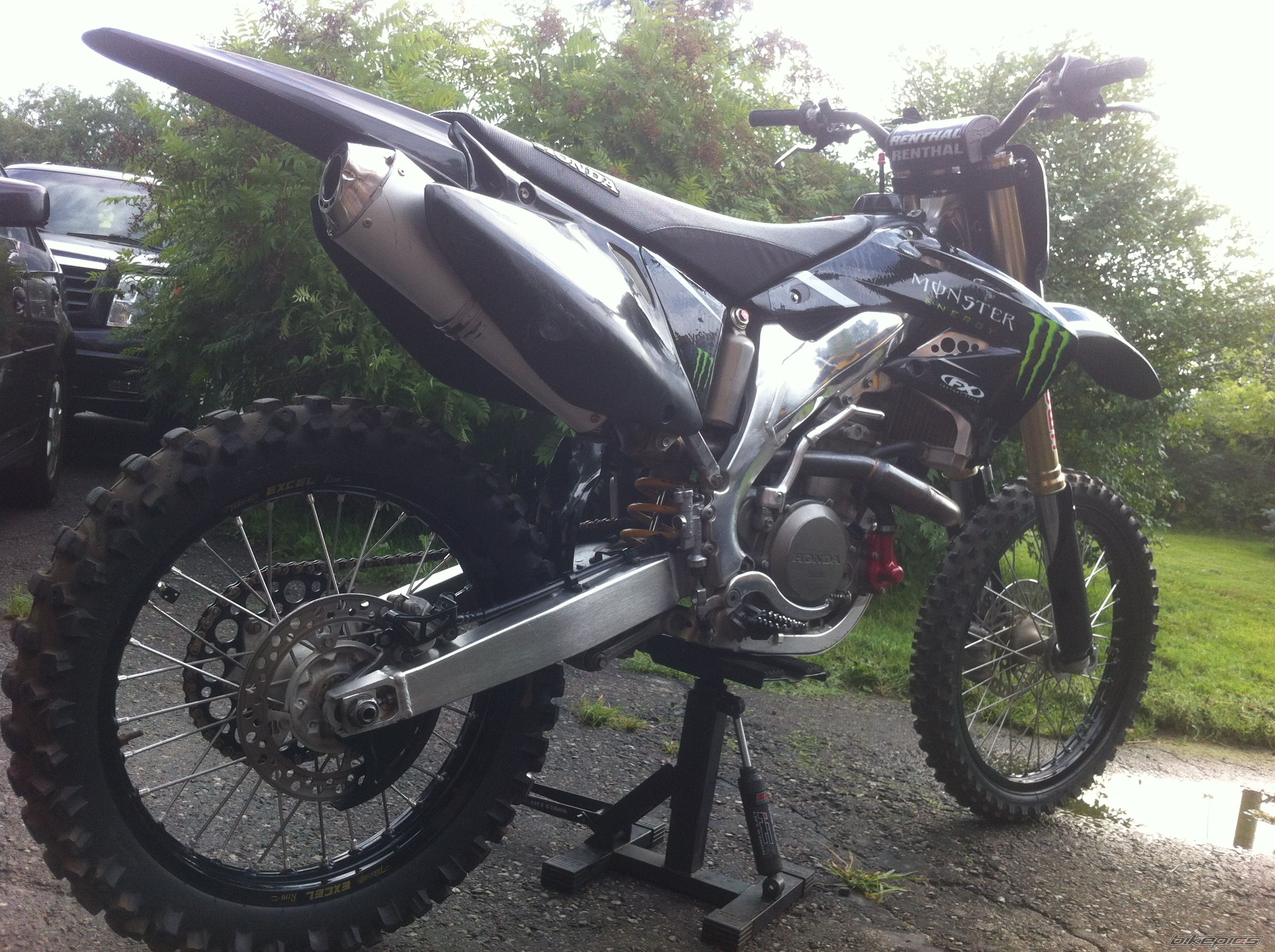 Photo 2440282