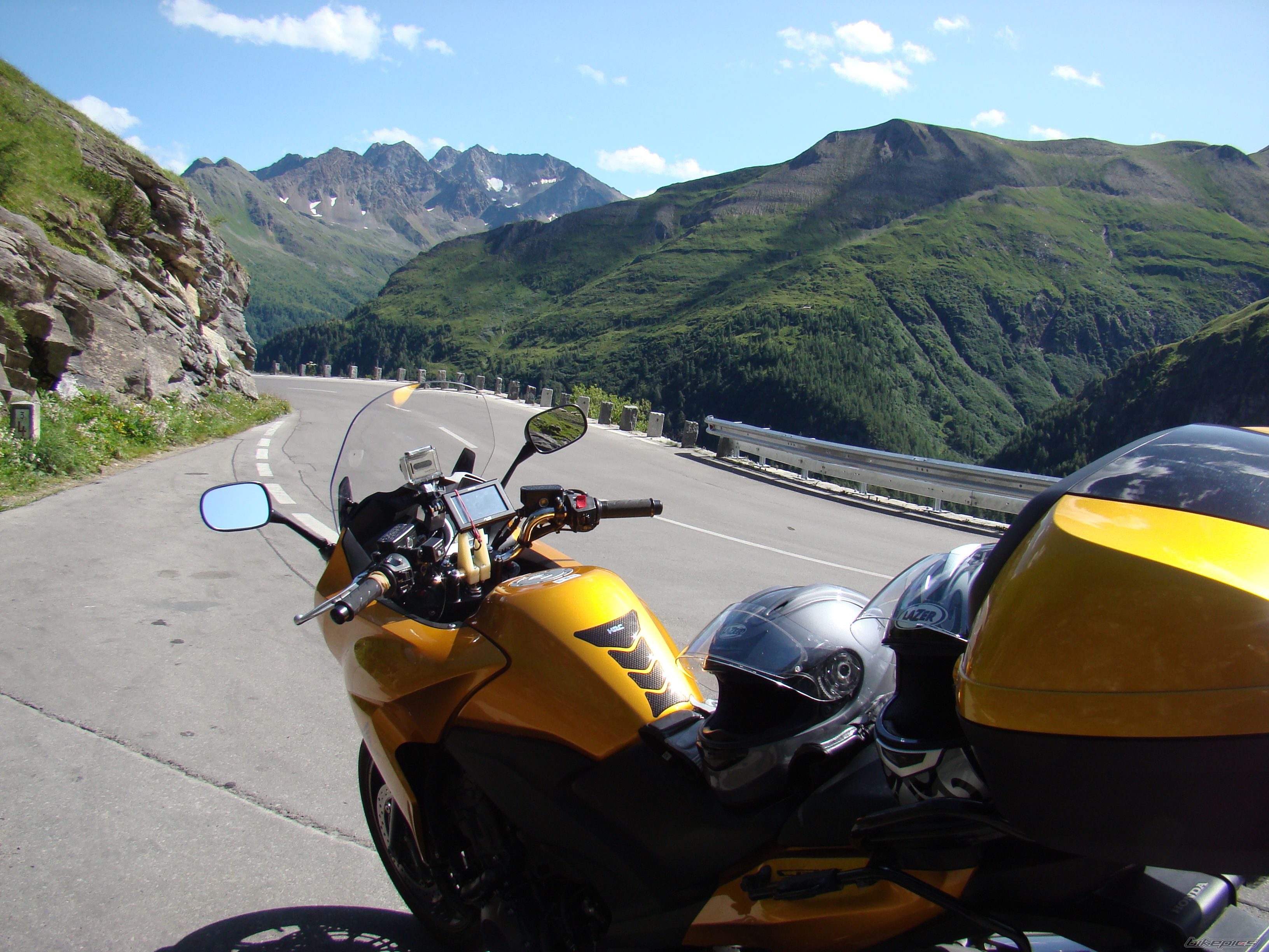 Bike Photo 2440317