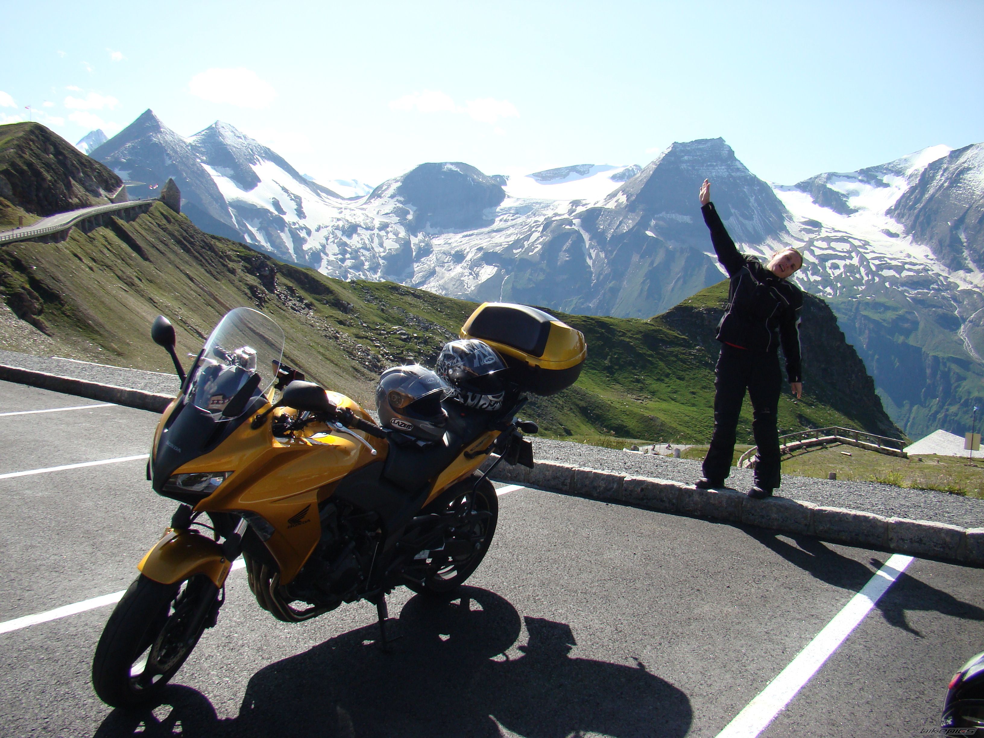 Bike Photo 2440318