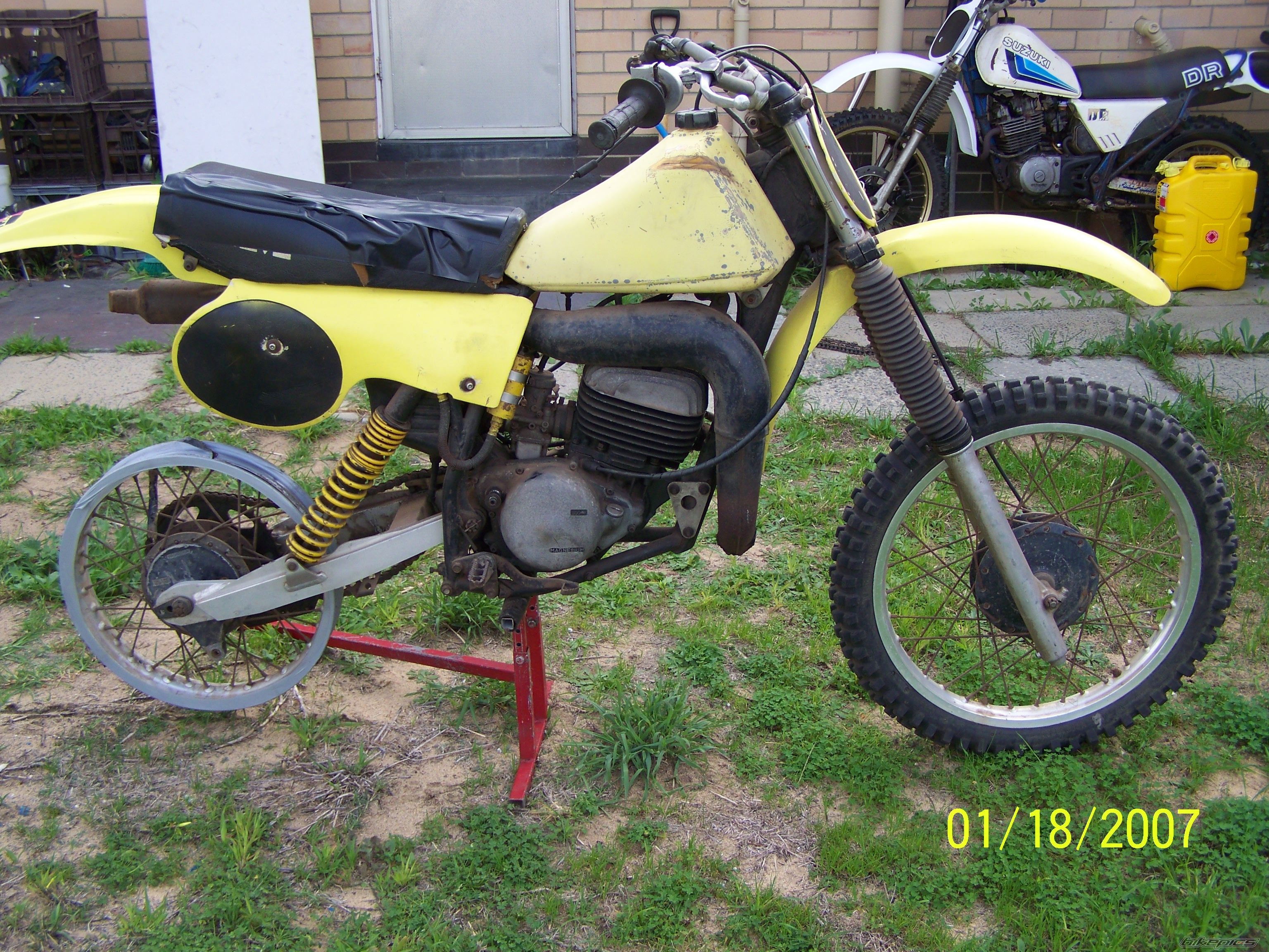 Photo 2440325