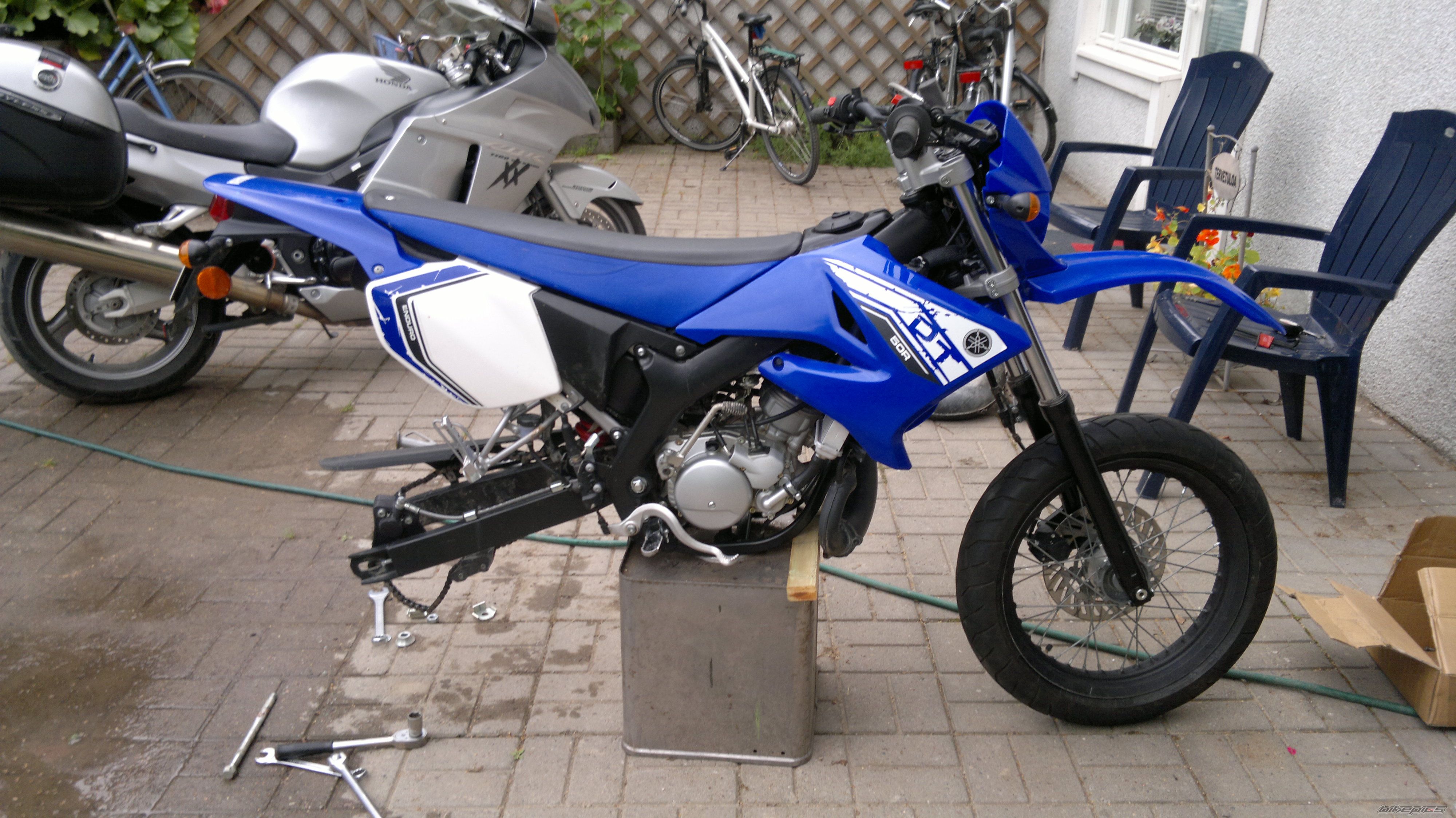 Photo 2440354