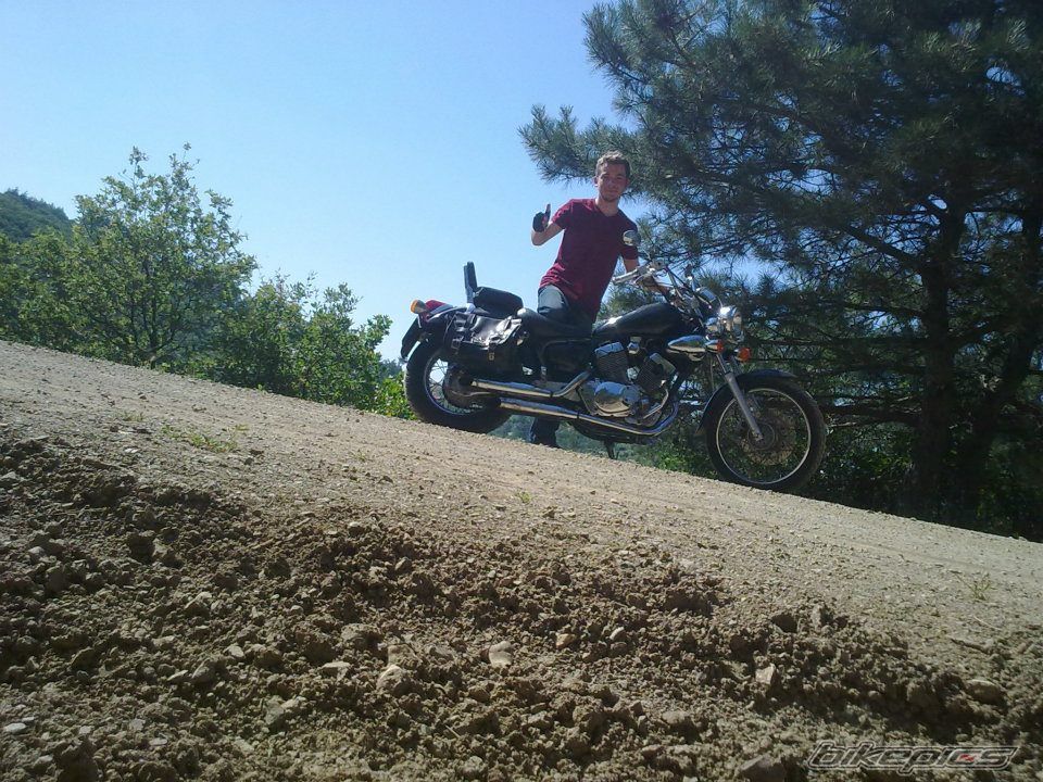 Photo 2440487