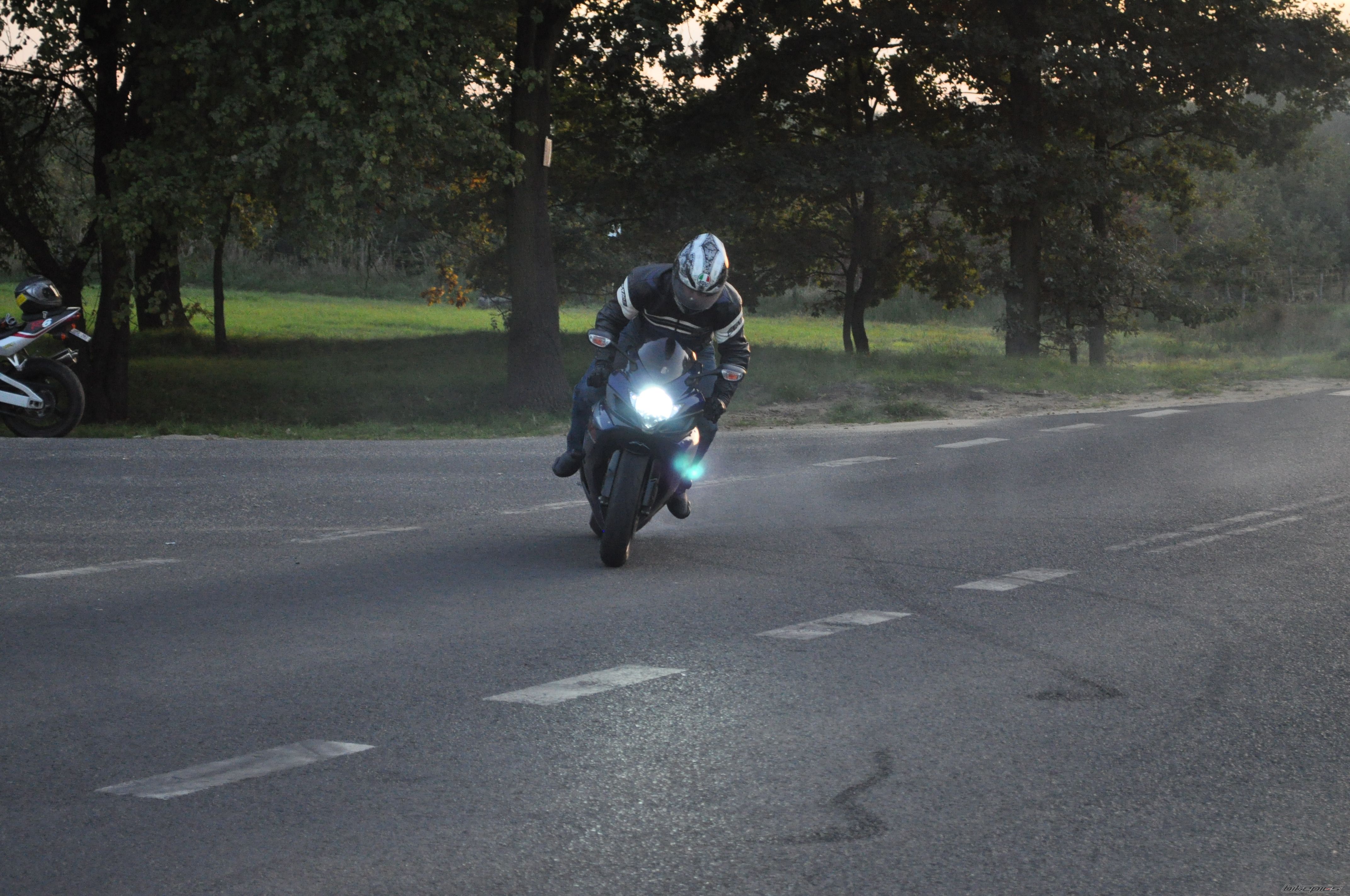 Photo 2440577