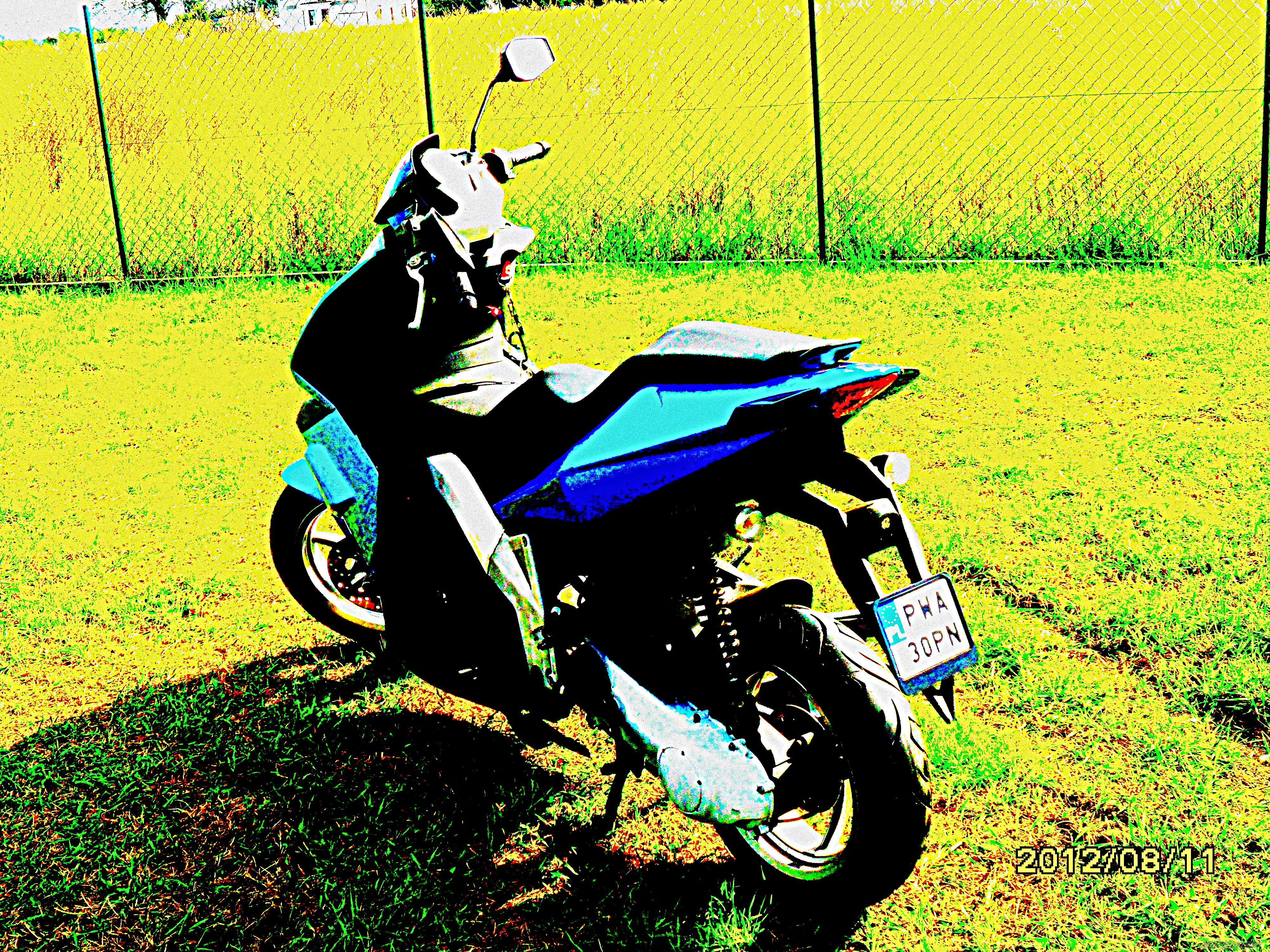 Photo 2440609