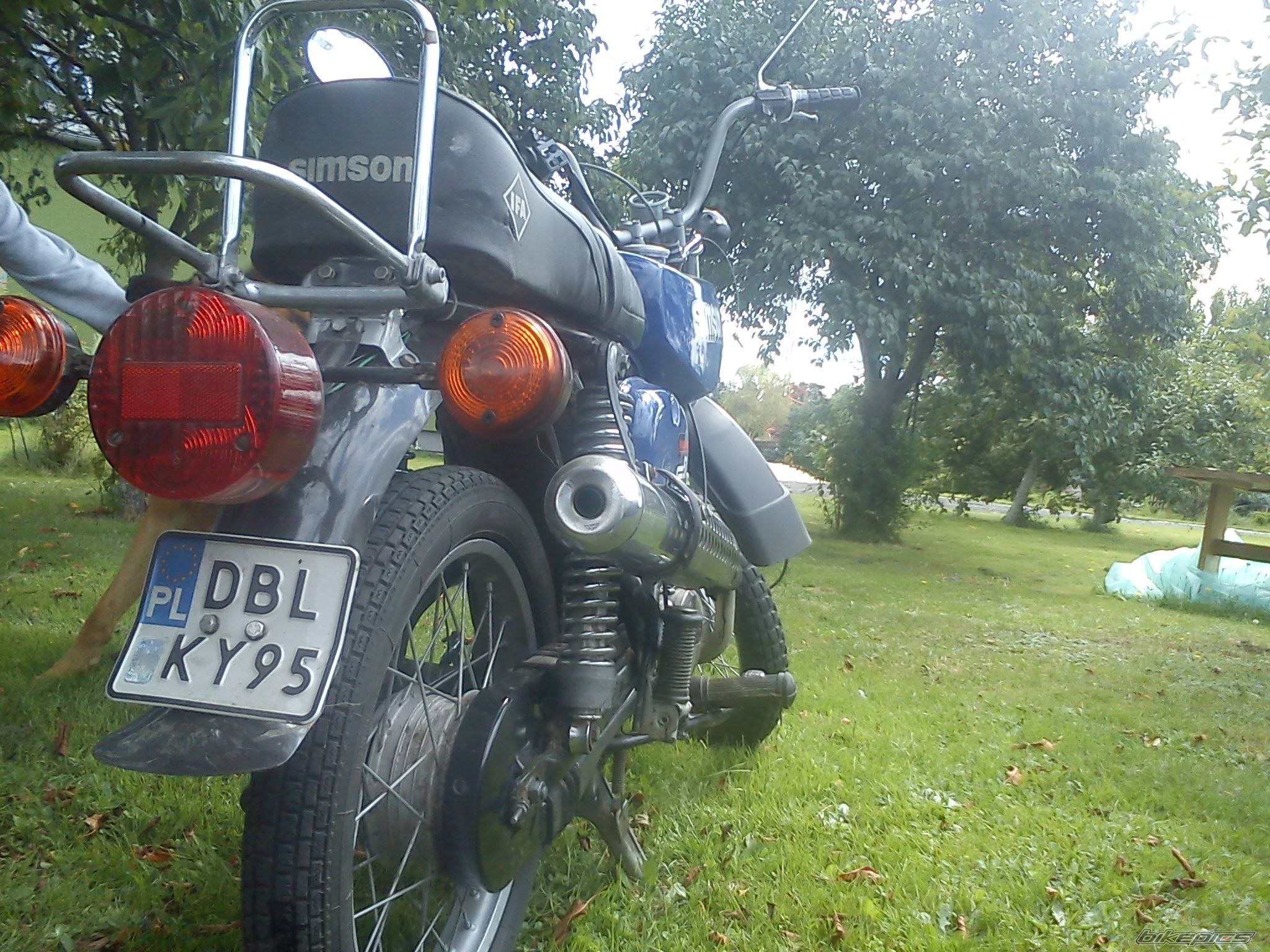 Photo 2440849