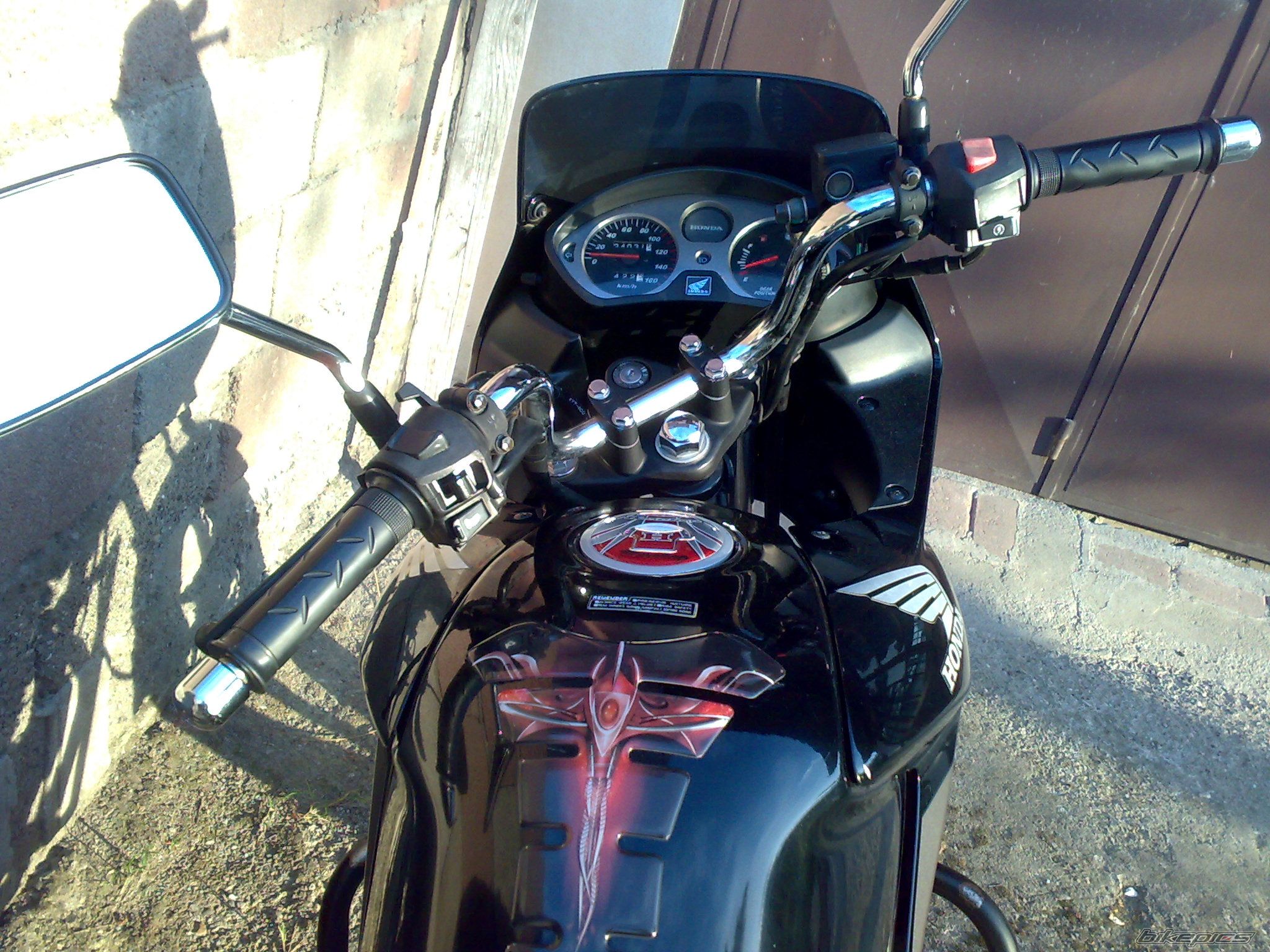 Photo 2440866