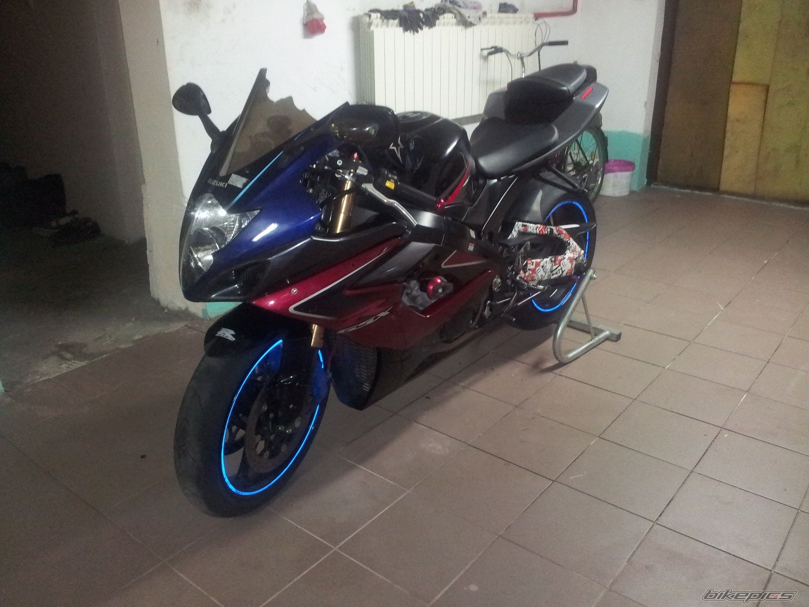 Photo 2440937