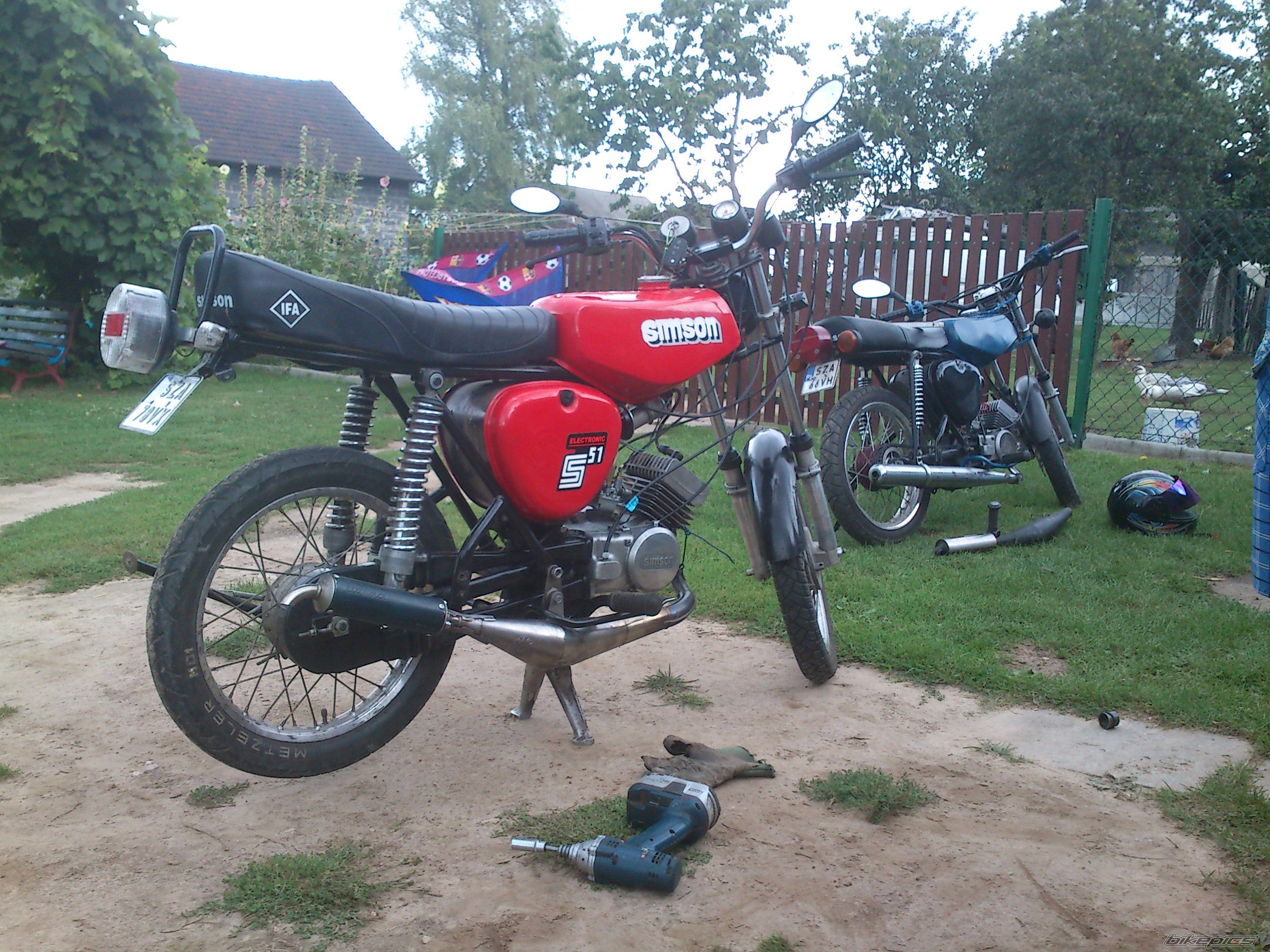 Photo 2441097