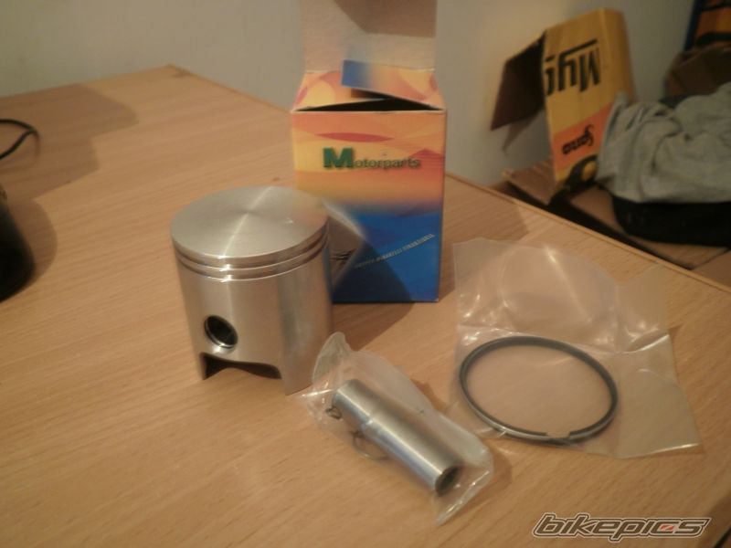 Photo 2441158