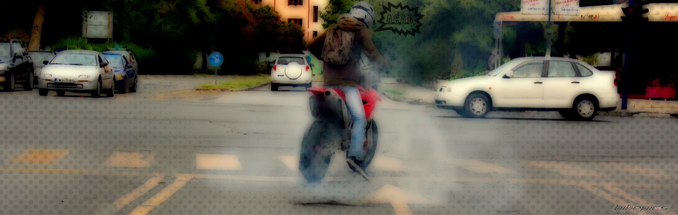 Photo 2441362