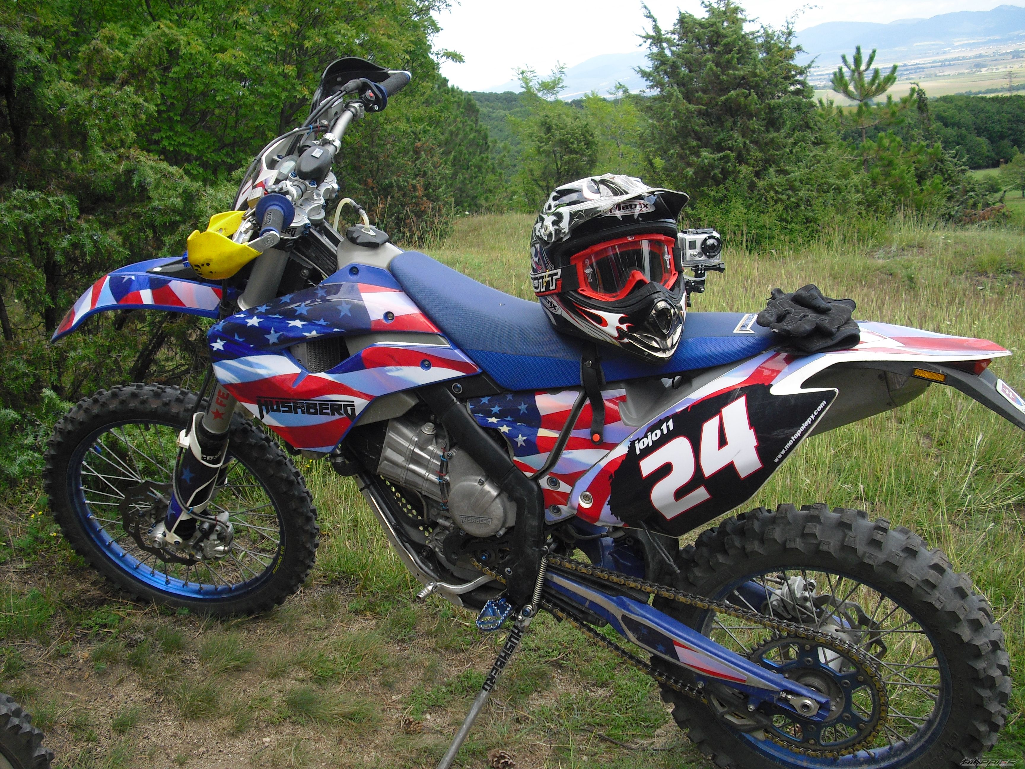 Photo 2441394