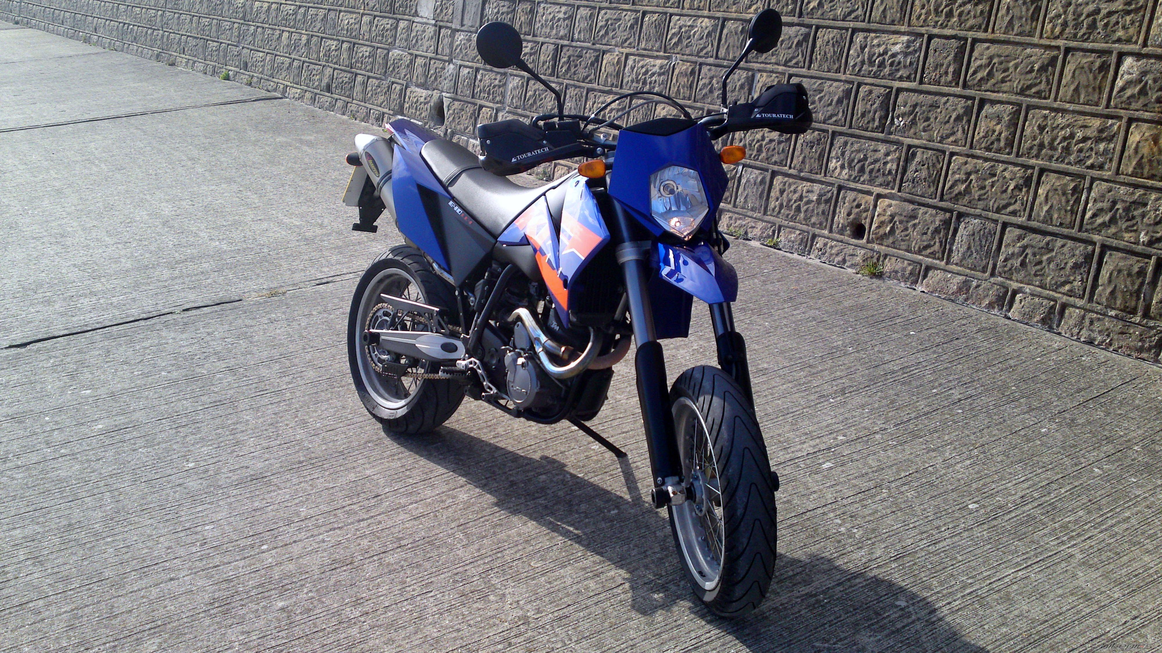 Photo 2441768