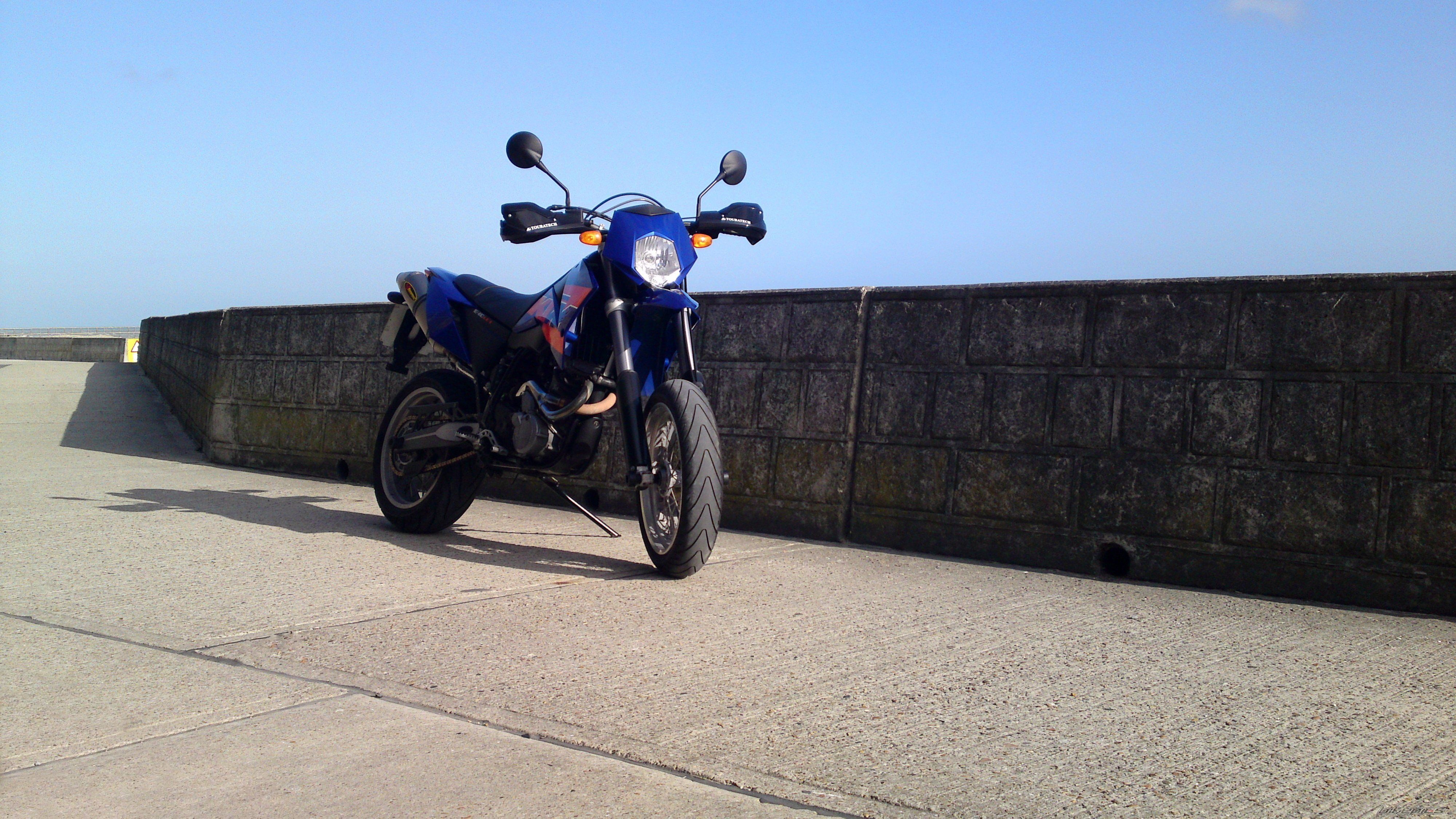 Photo 2441772