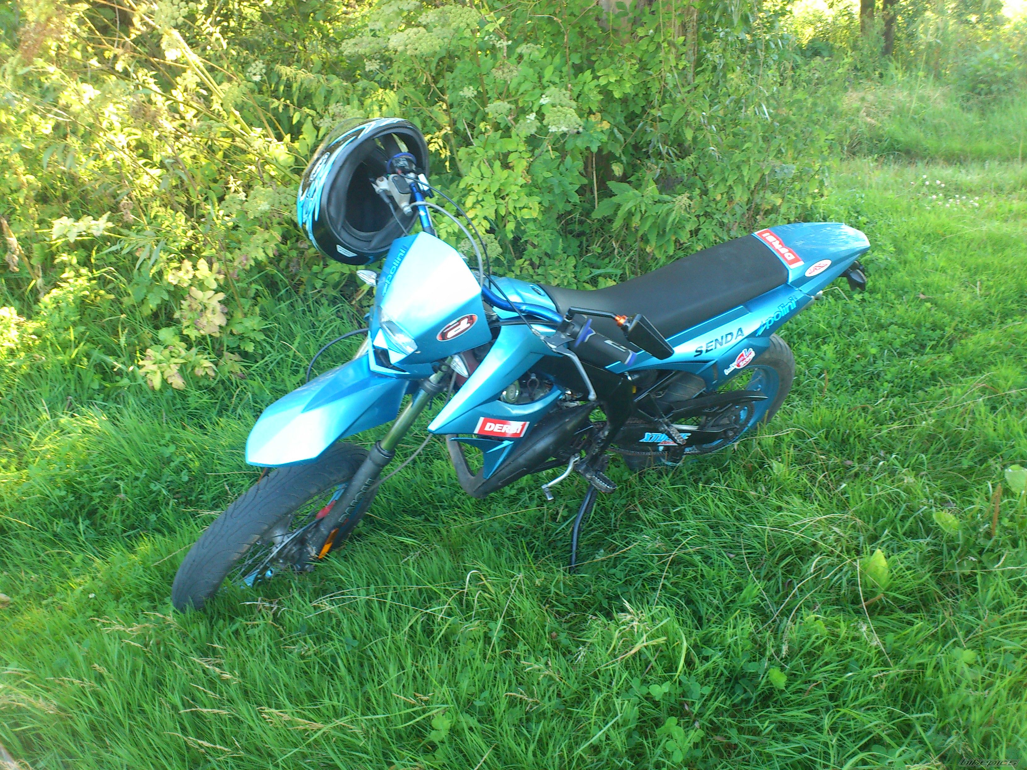 Photo 2441886