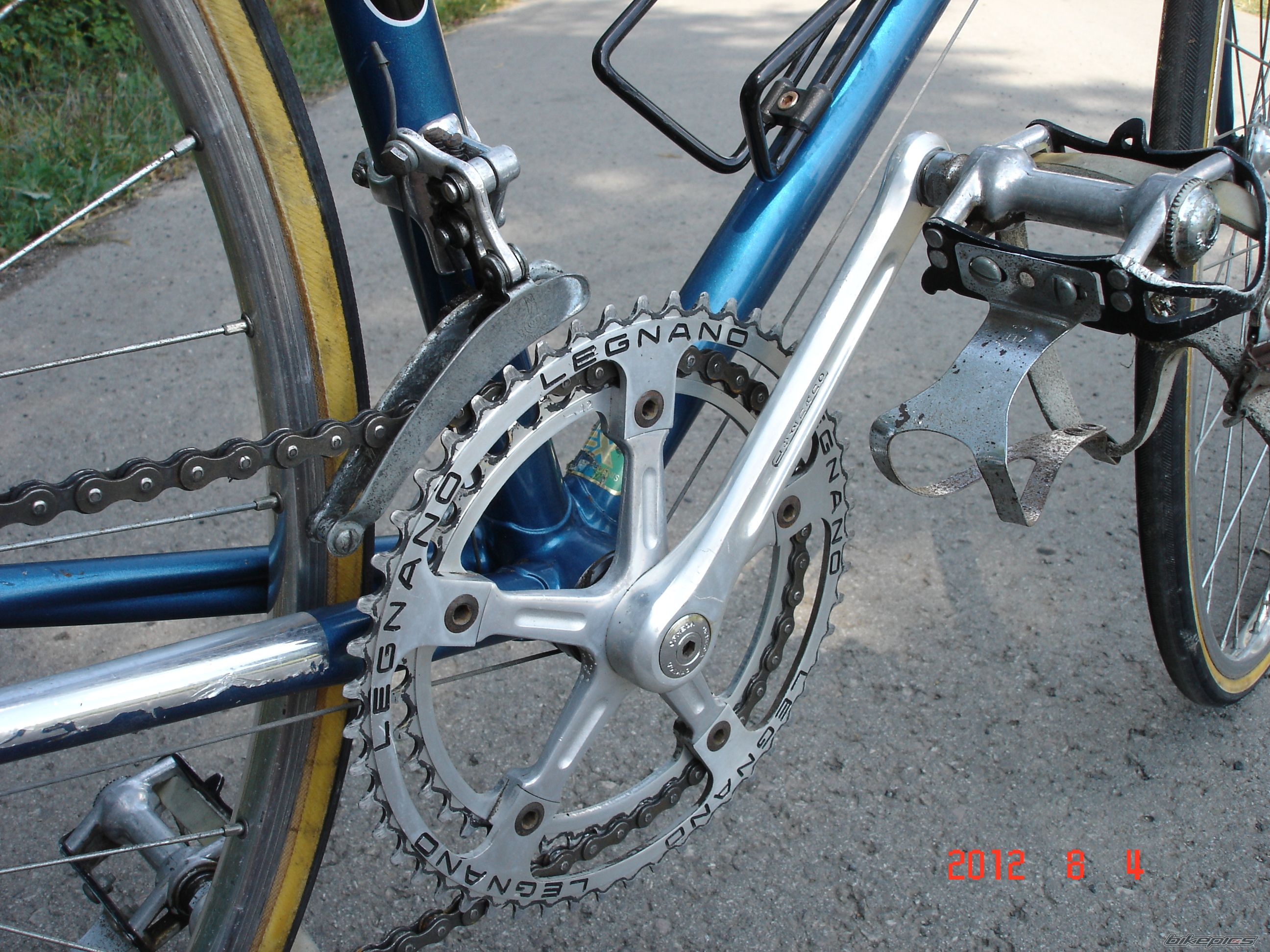 Photo 2441985