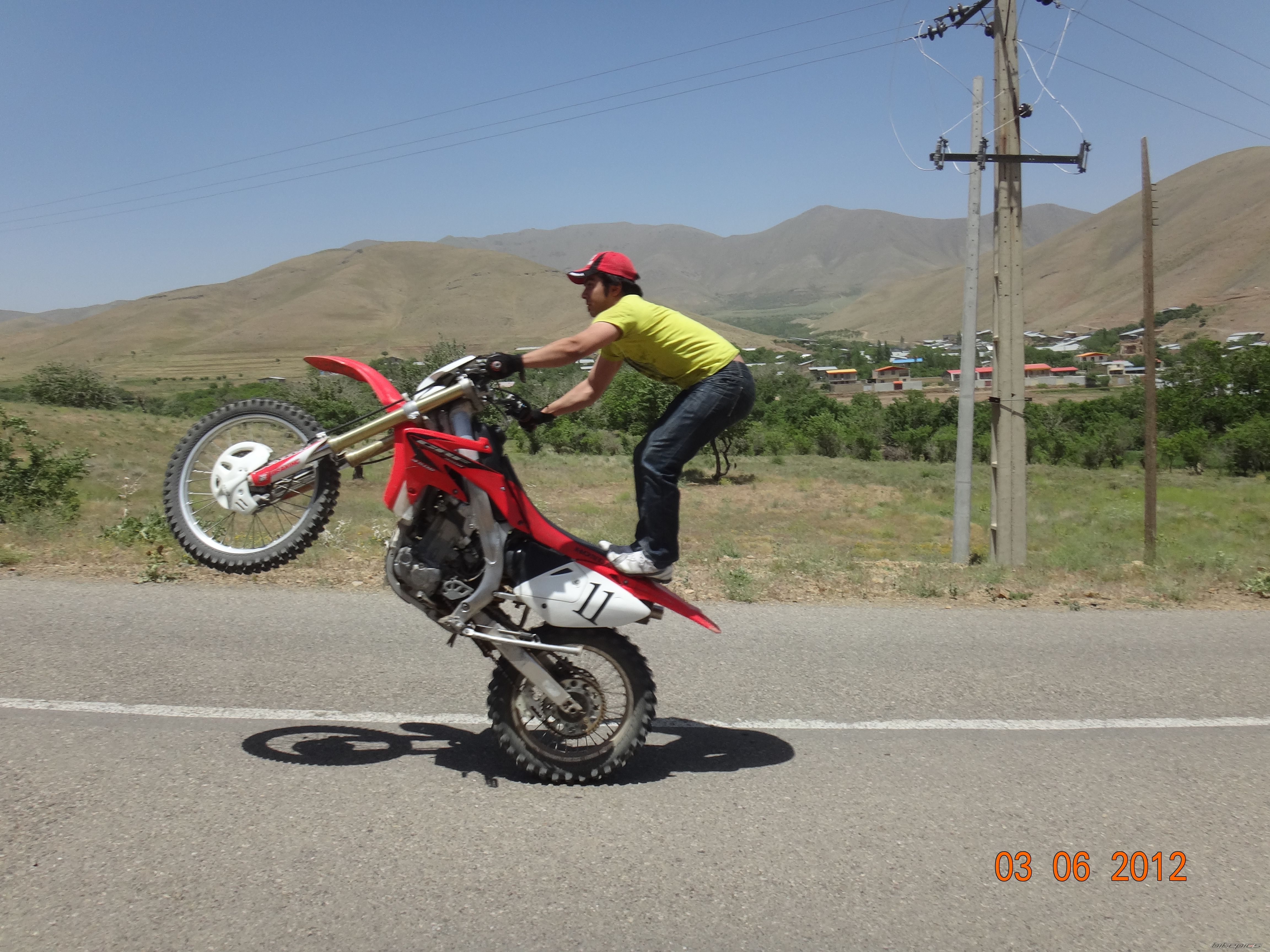 Photo 2442146