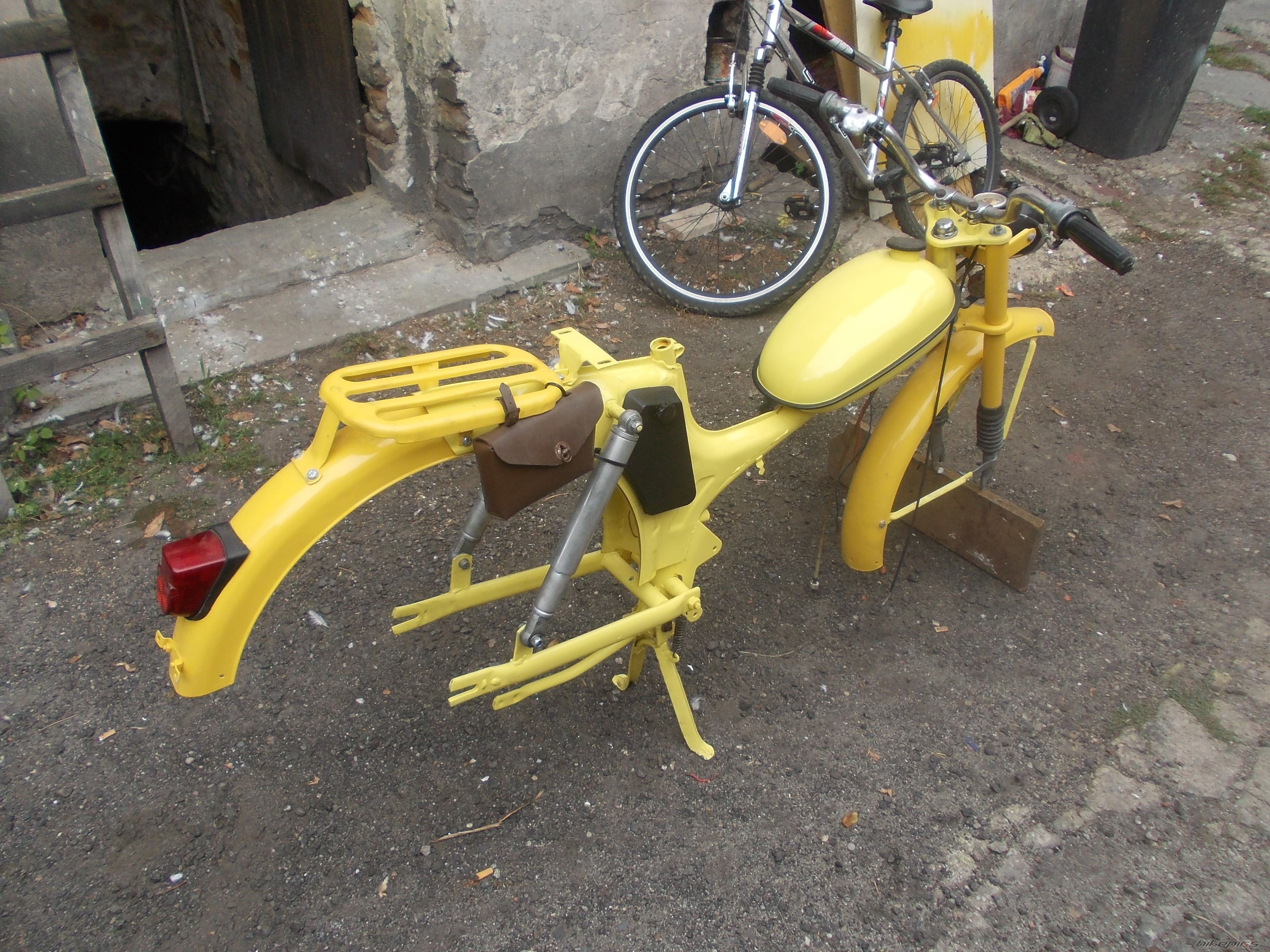 Photo 2442156
