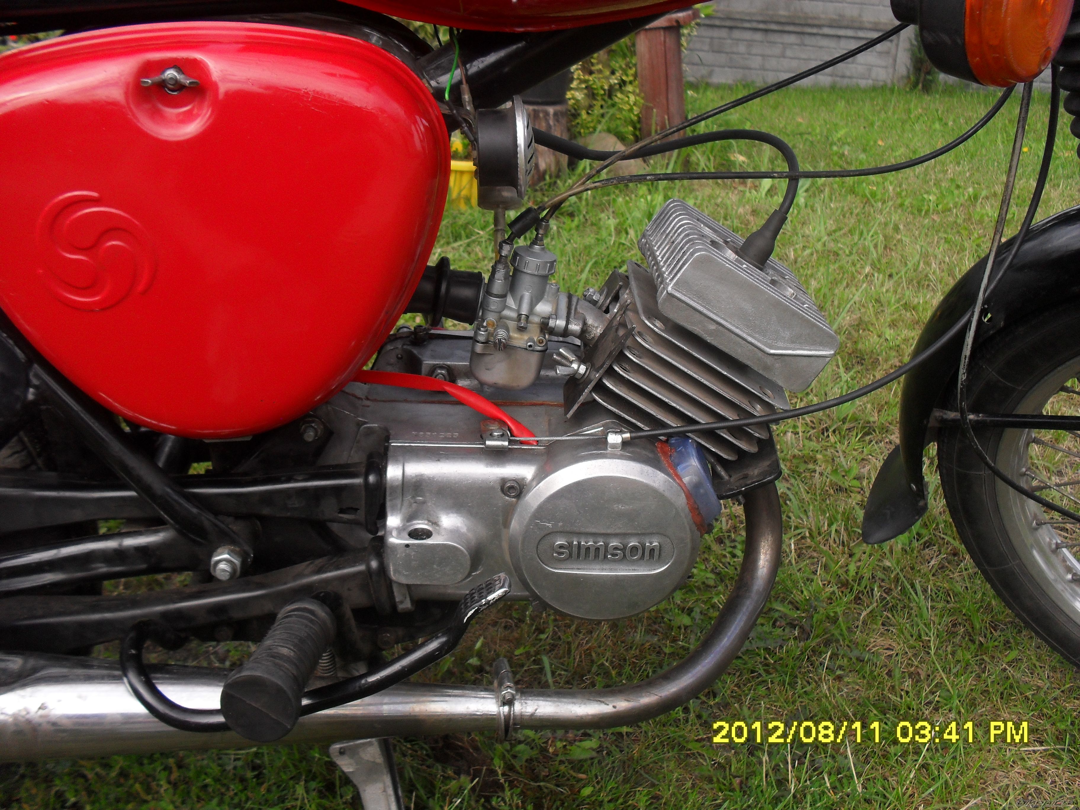 Photo 2442184