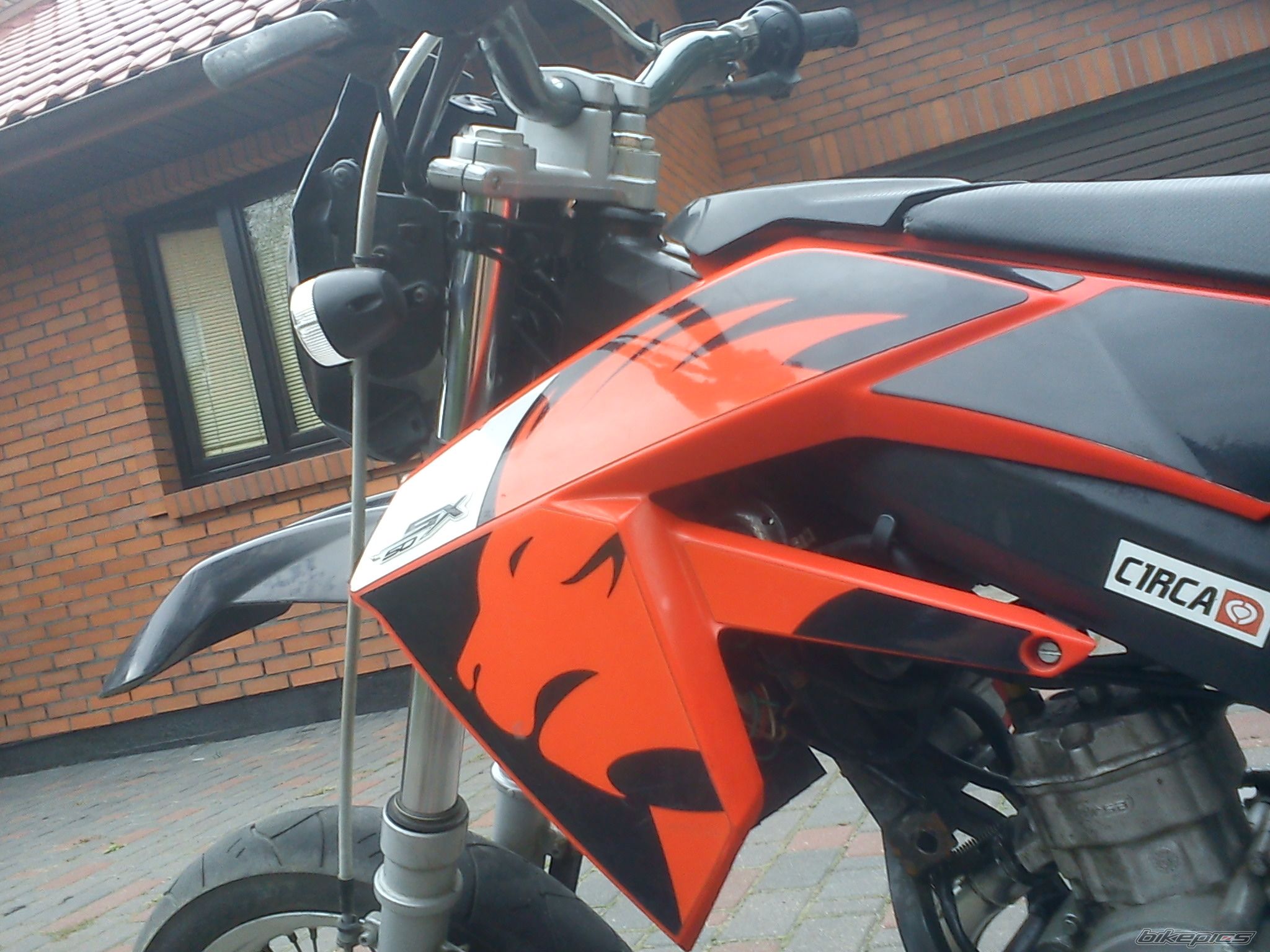 Photo 2442276