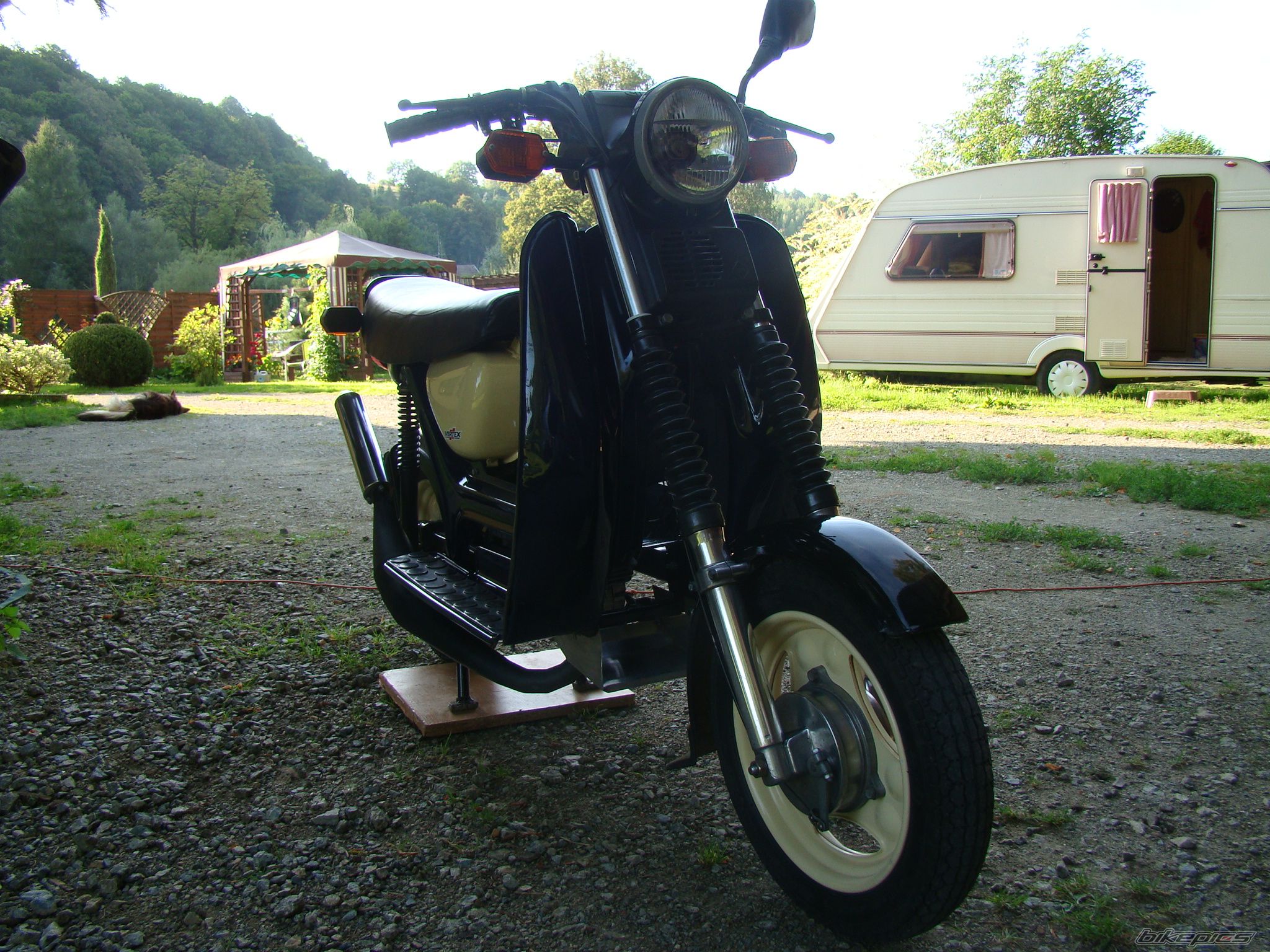 Photo 2442458