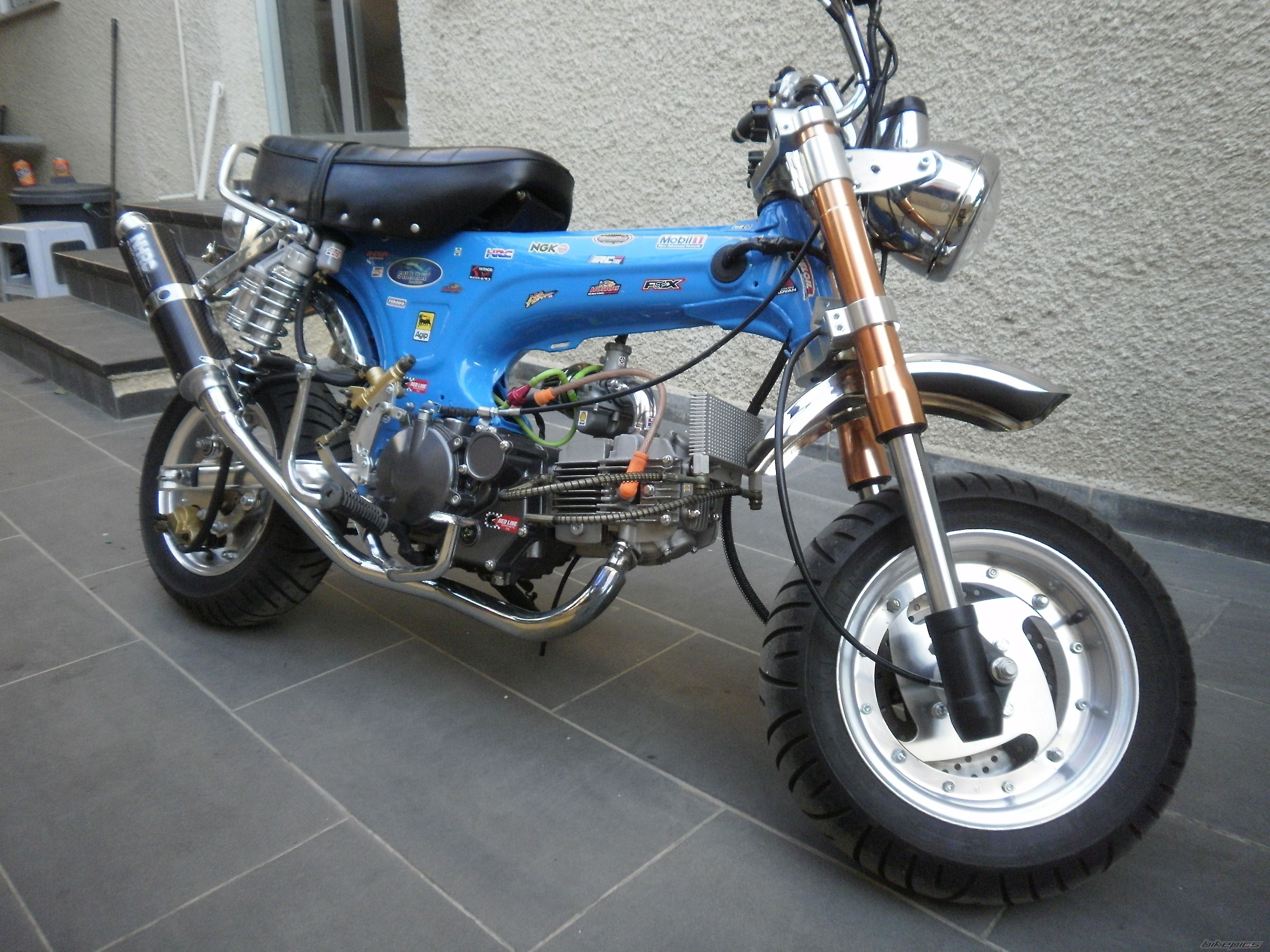 Photo 2442484