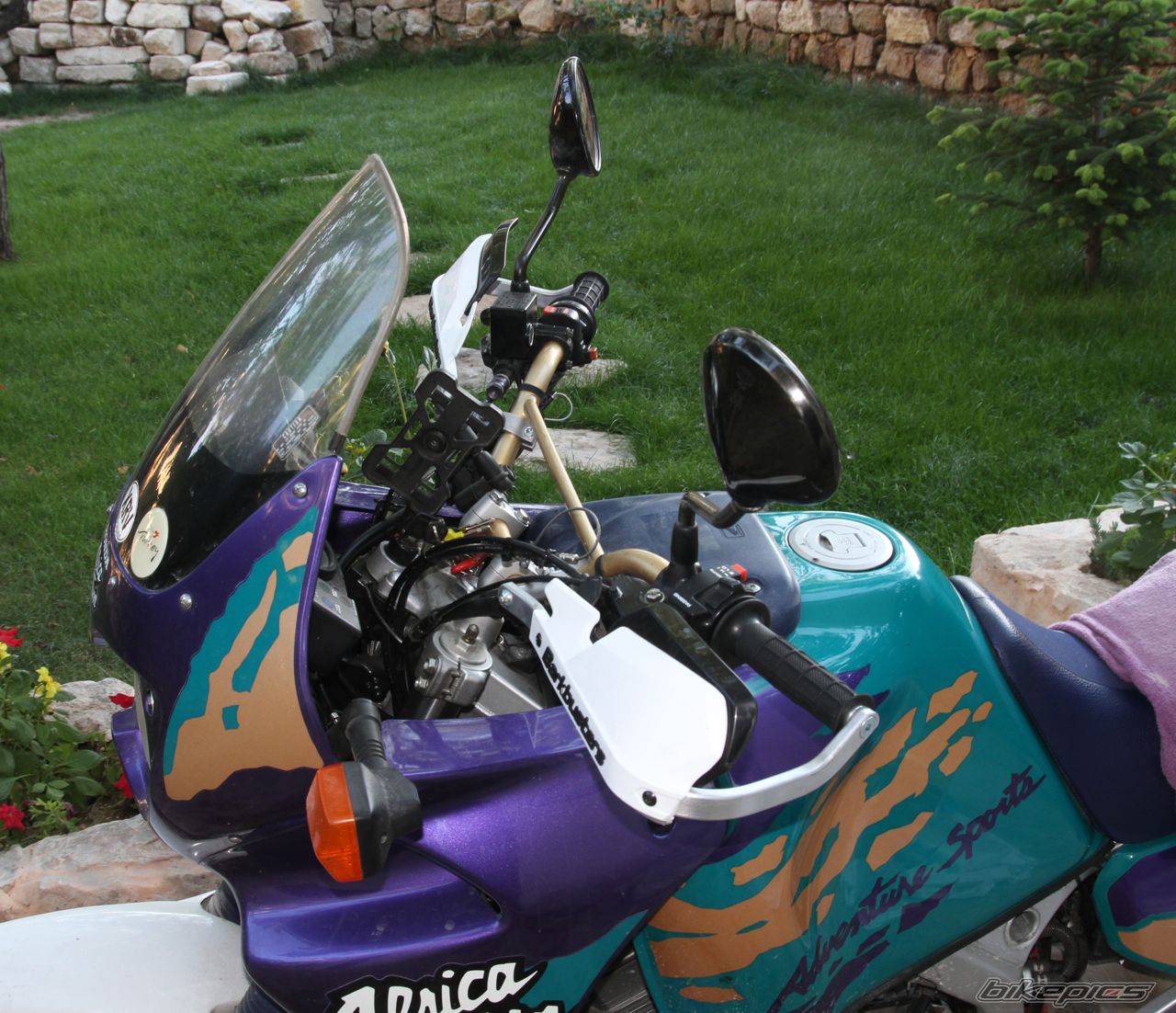 Photo 2442548