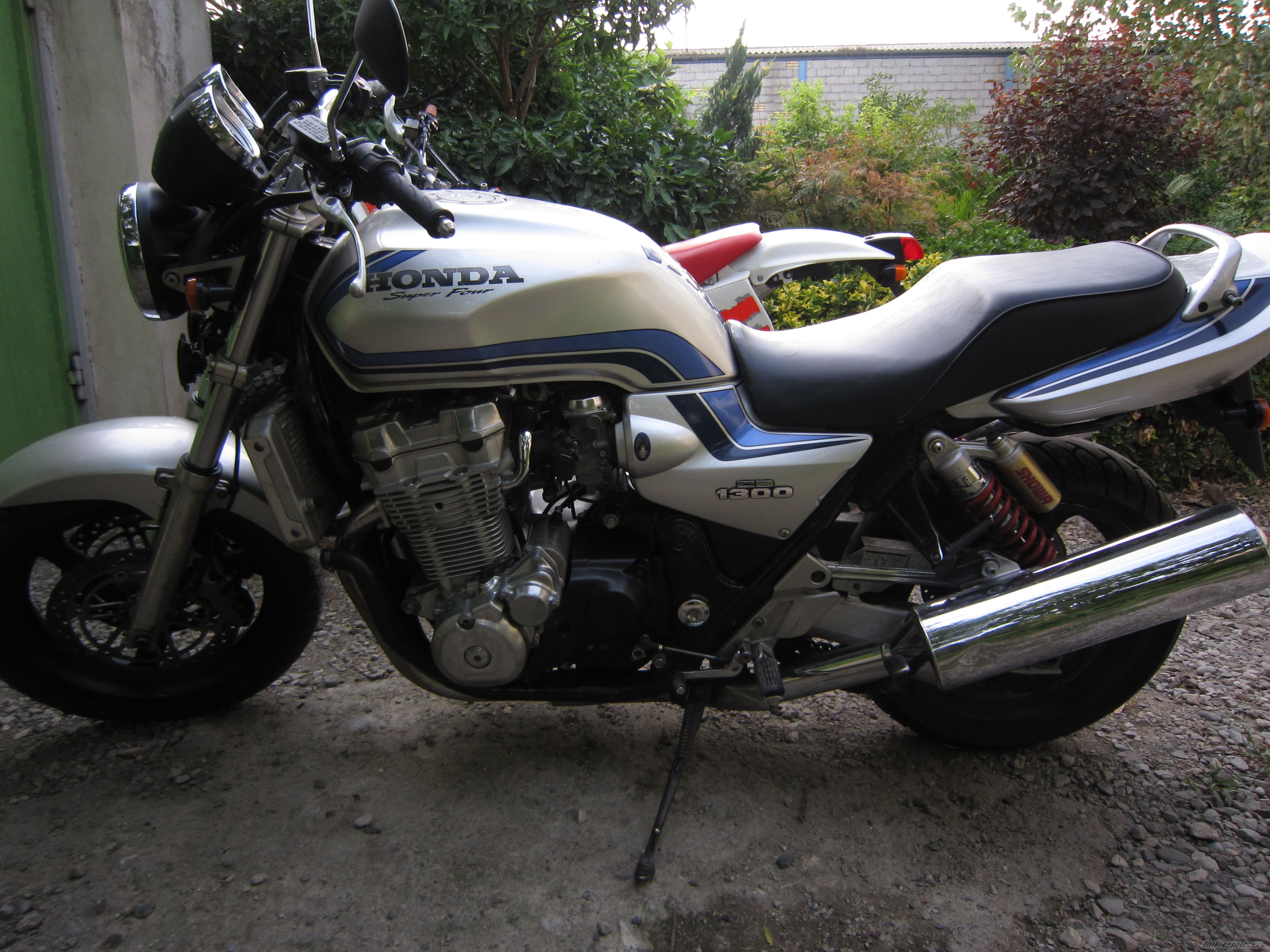 Photo 2442636