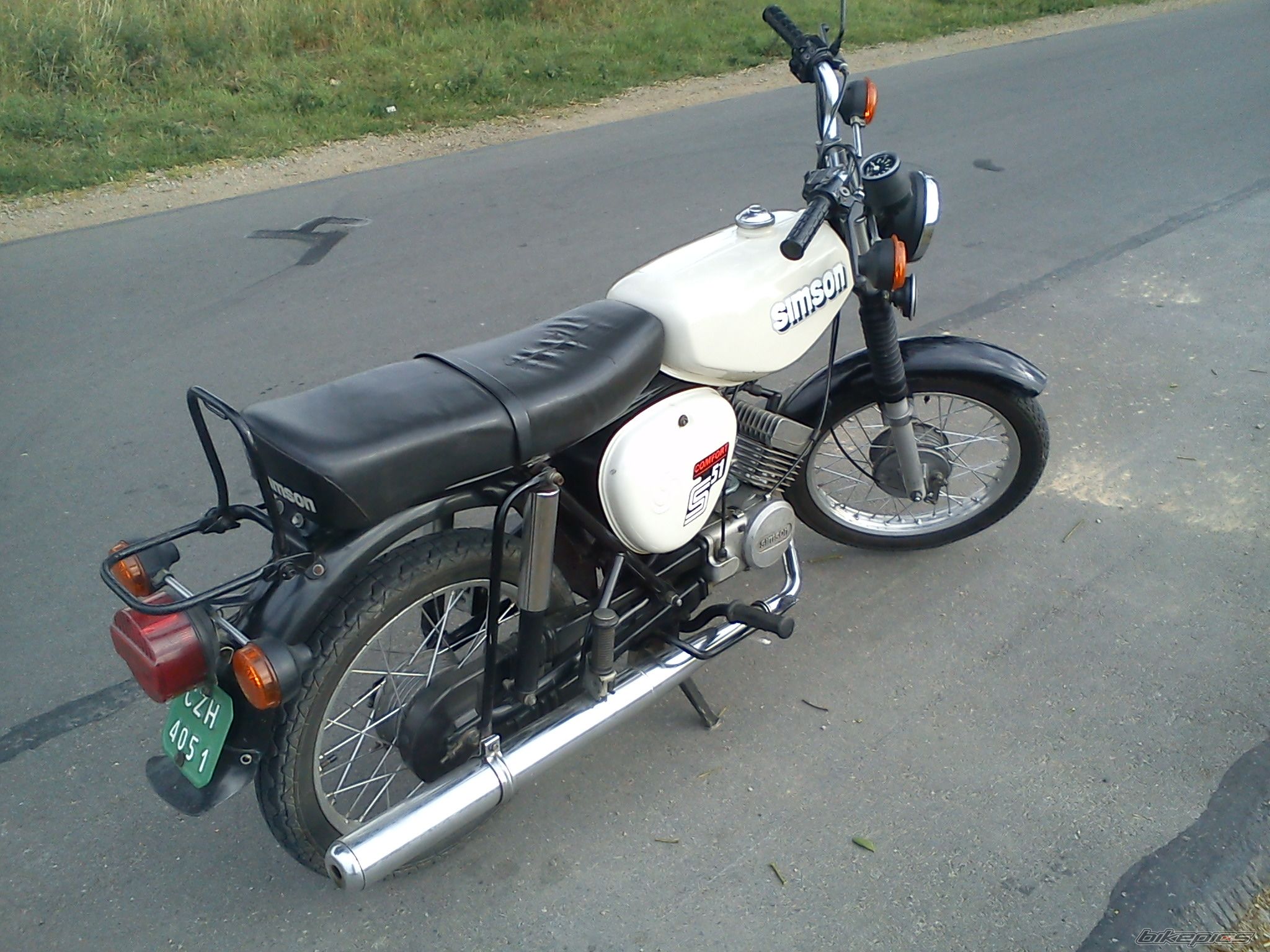 Photo 2442677