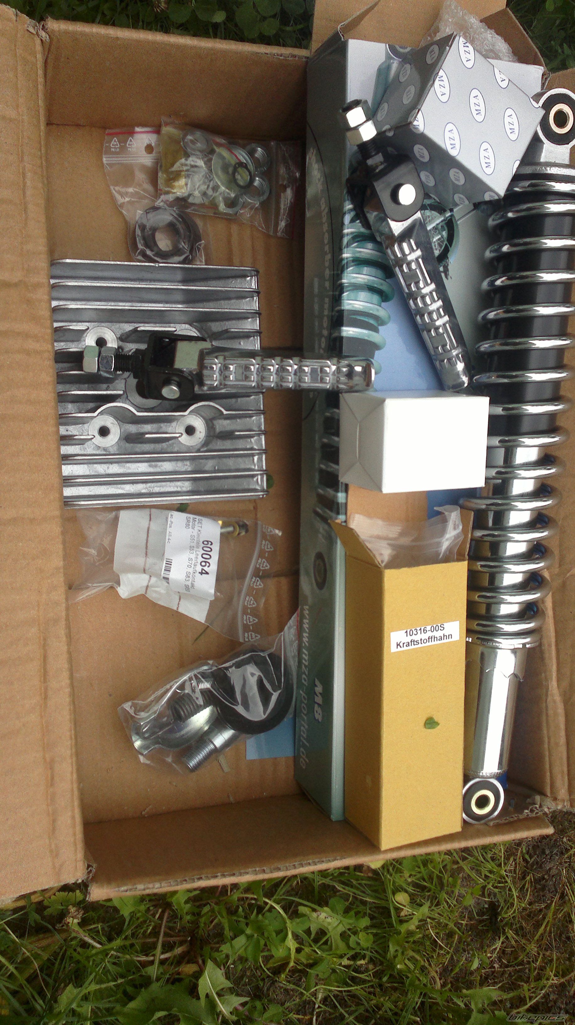 Photo 2442713