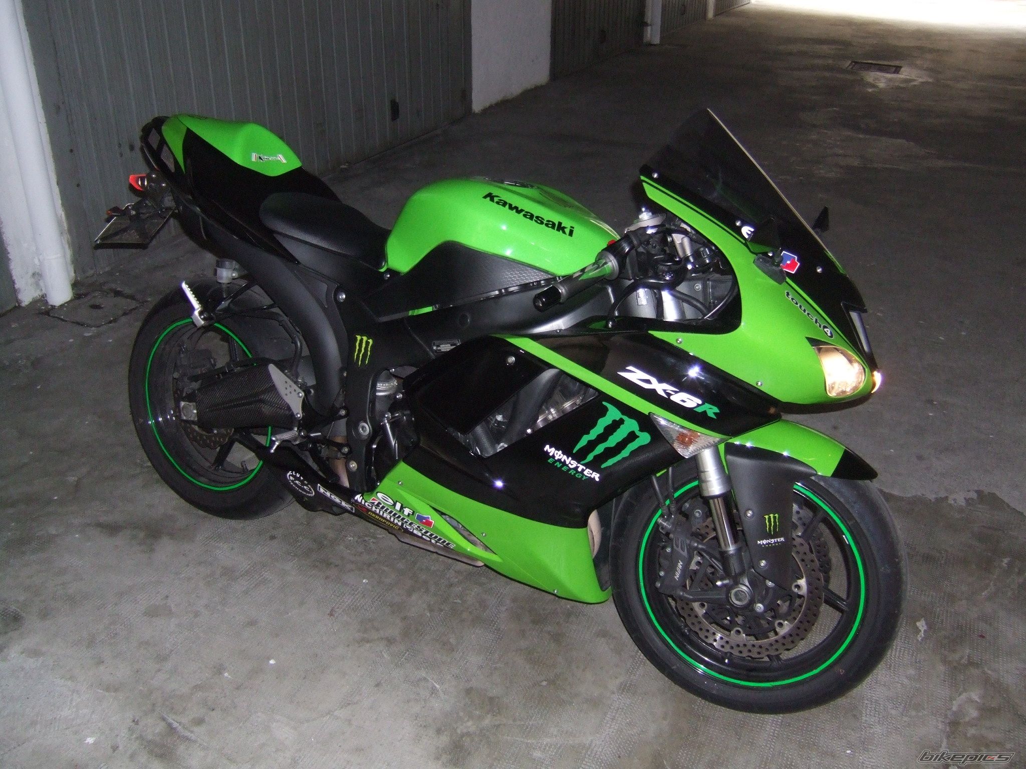 Photo 2442798