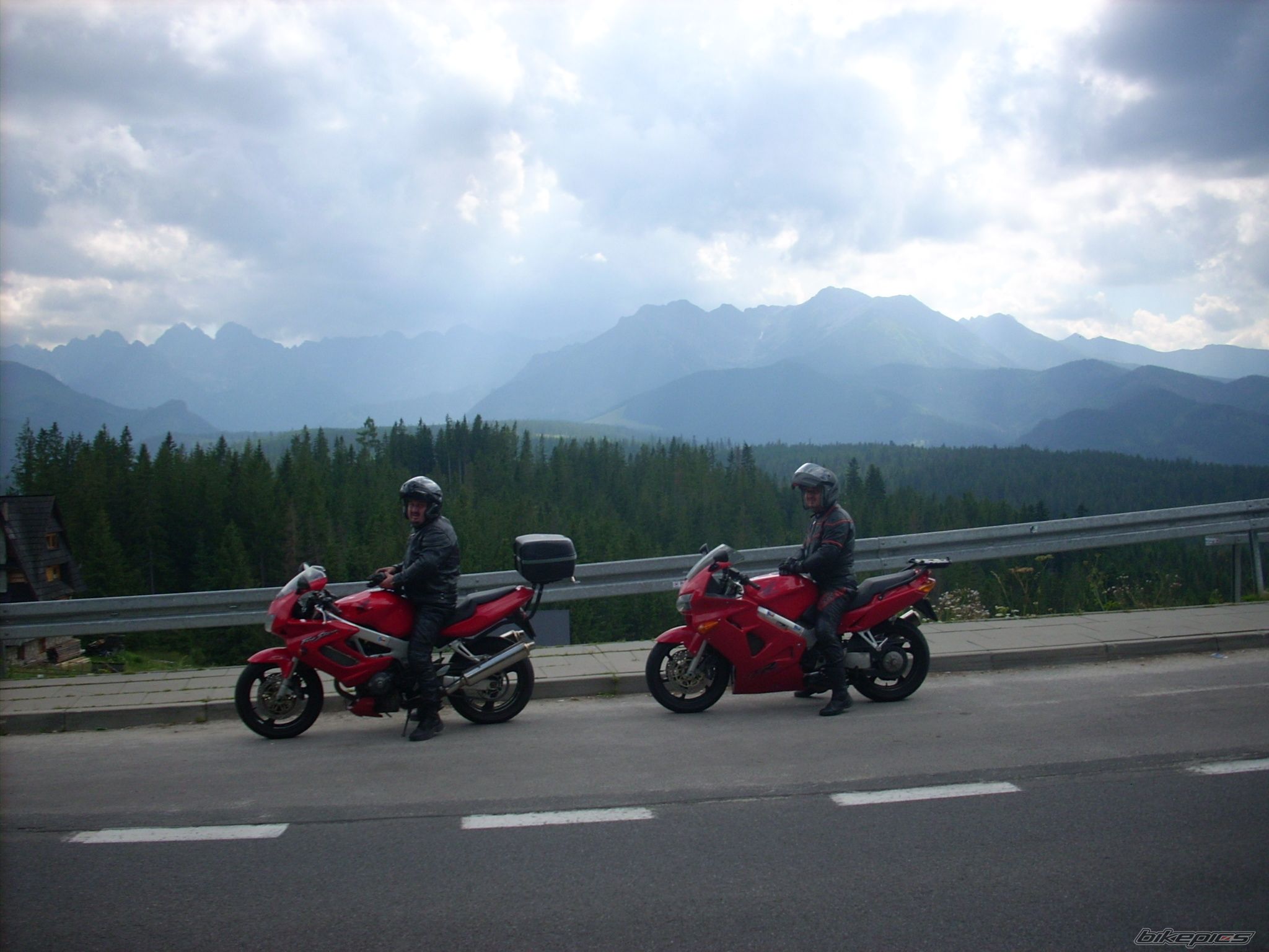 Photo 2442848