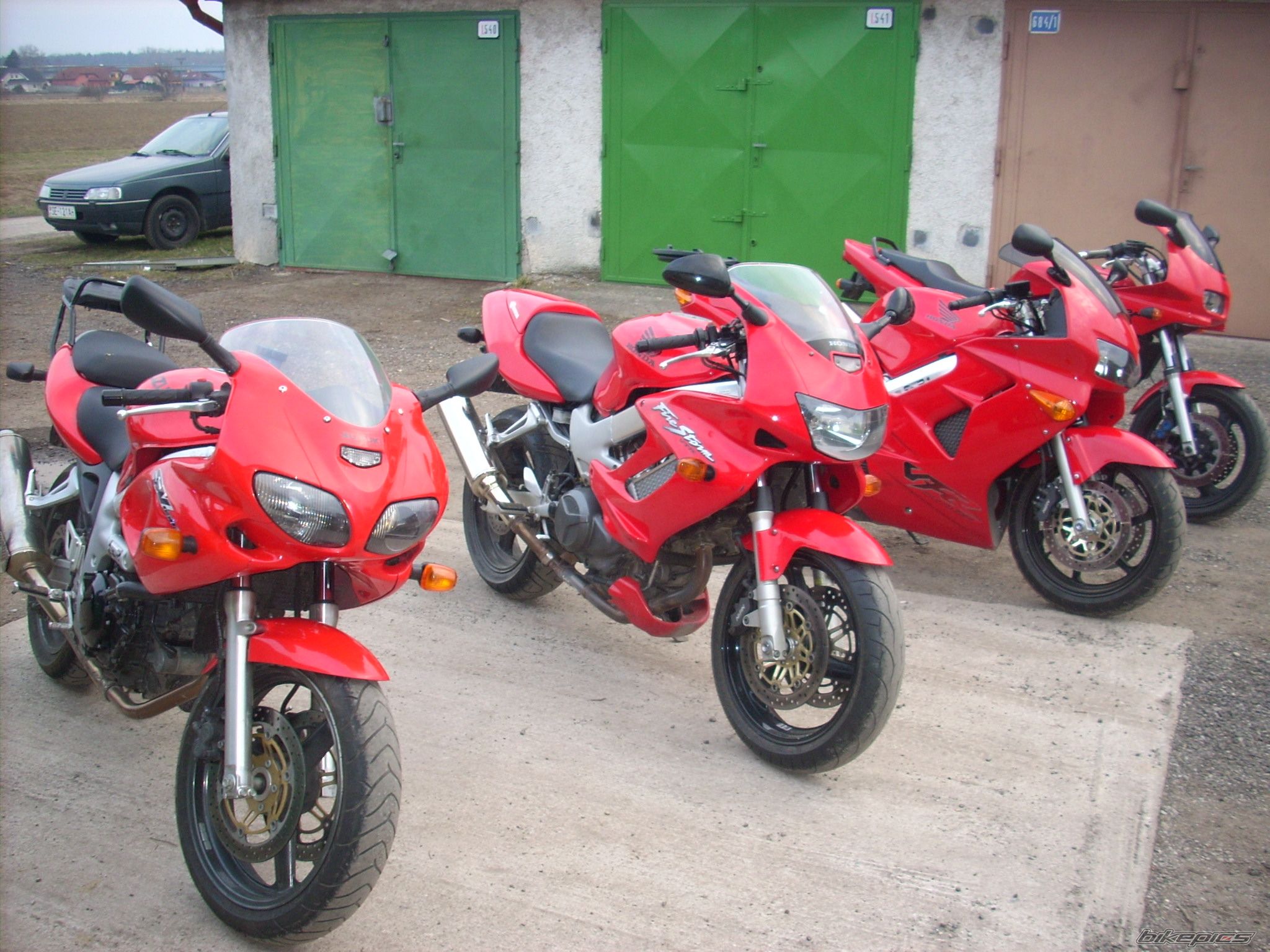 Photo 2442858