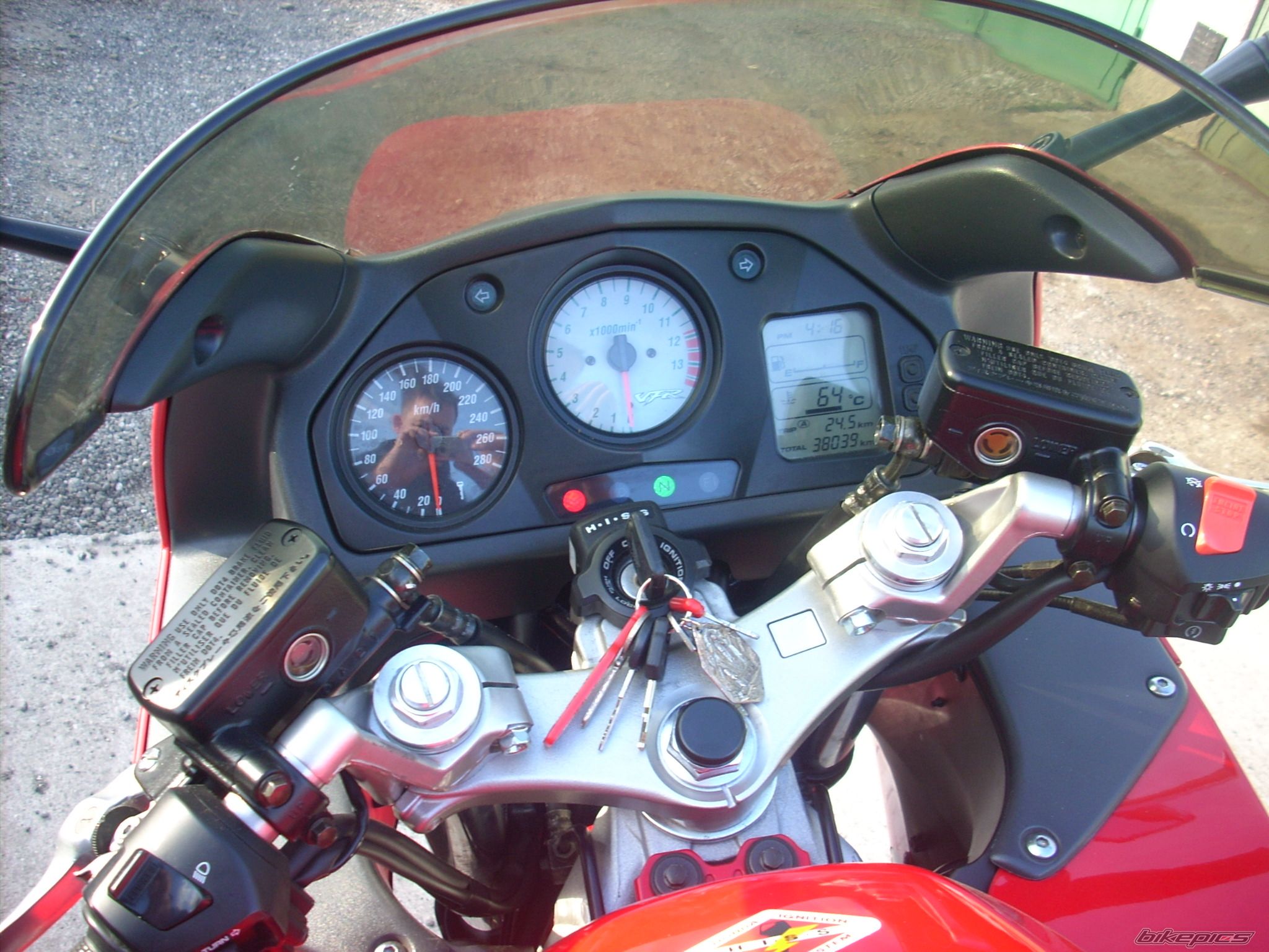 Photo 2442861